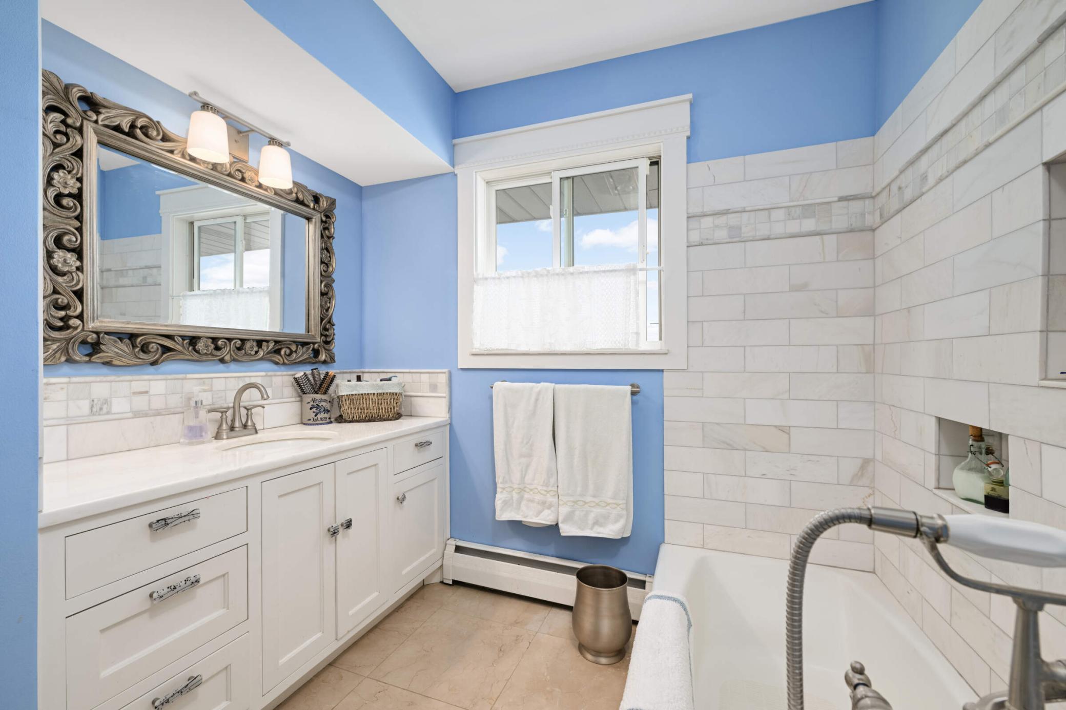 14020 Townline Avenue