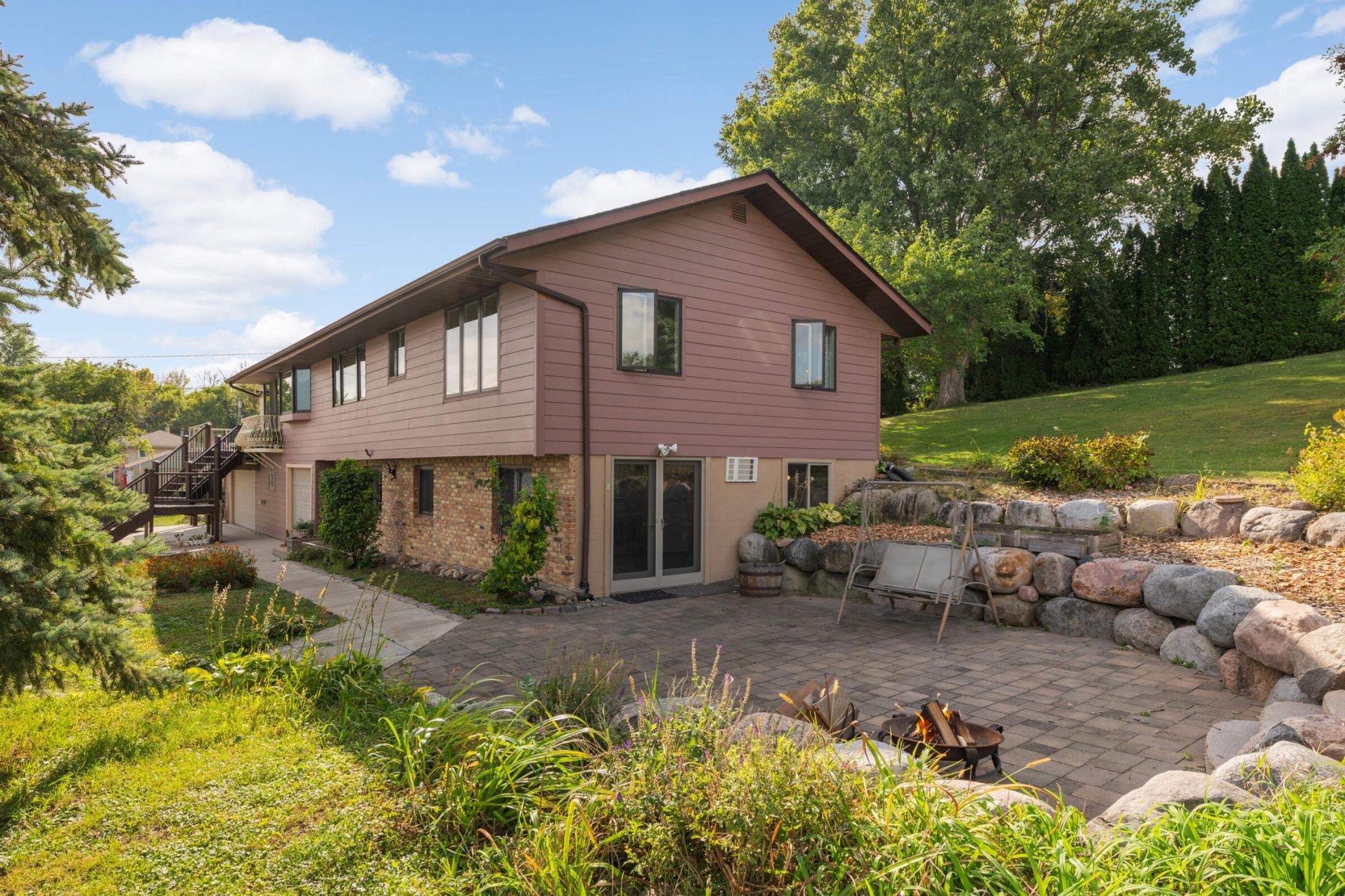 14020 Townline Avenue