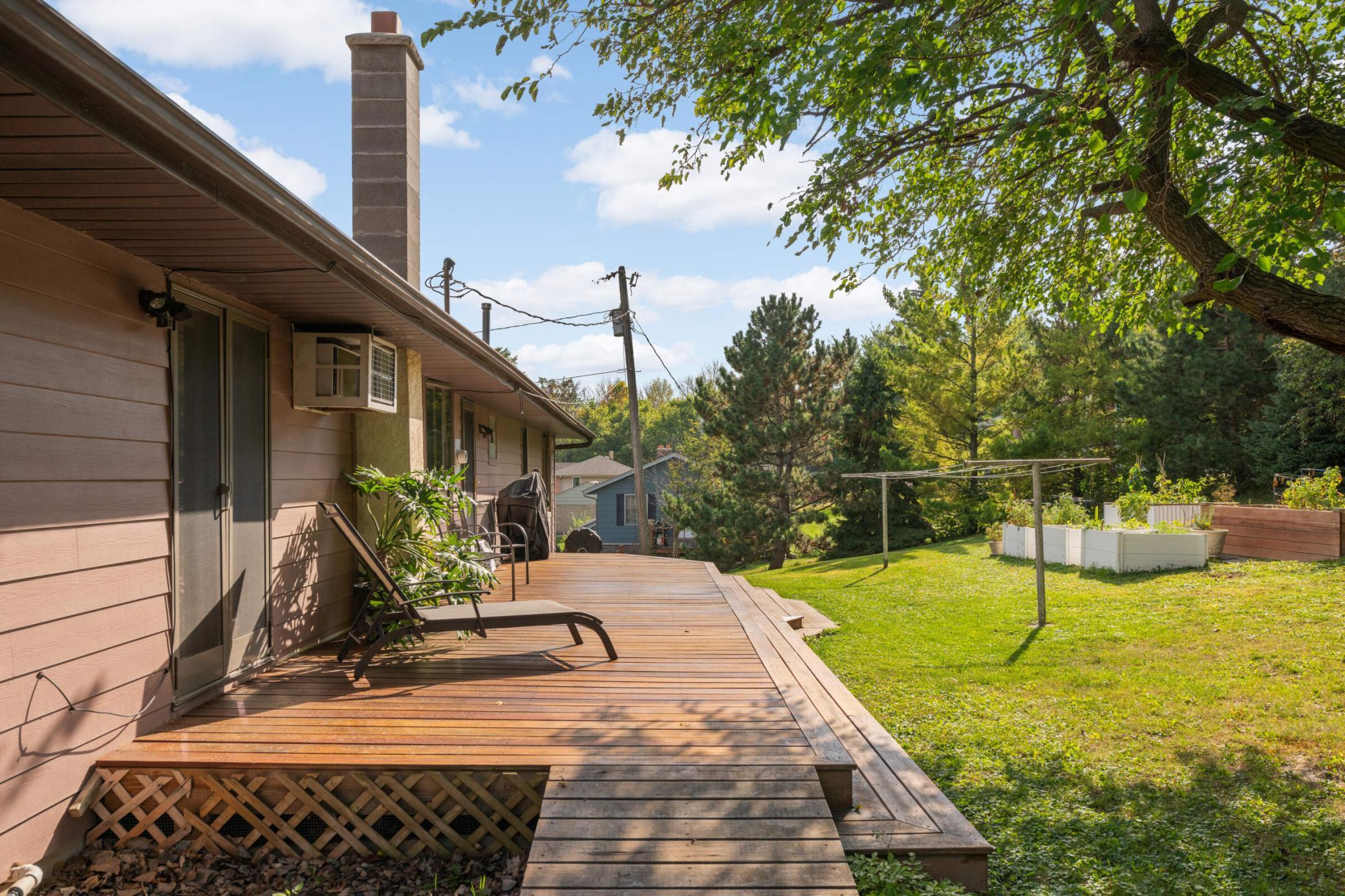 14020 Townline Avenue