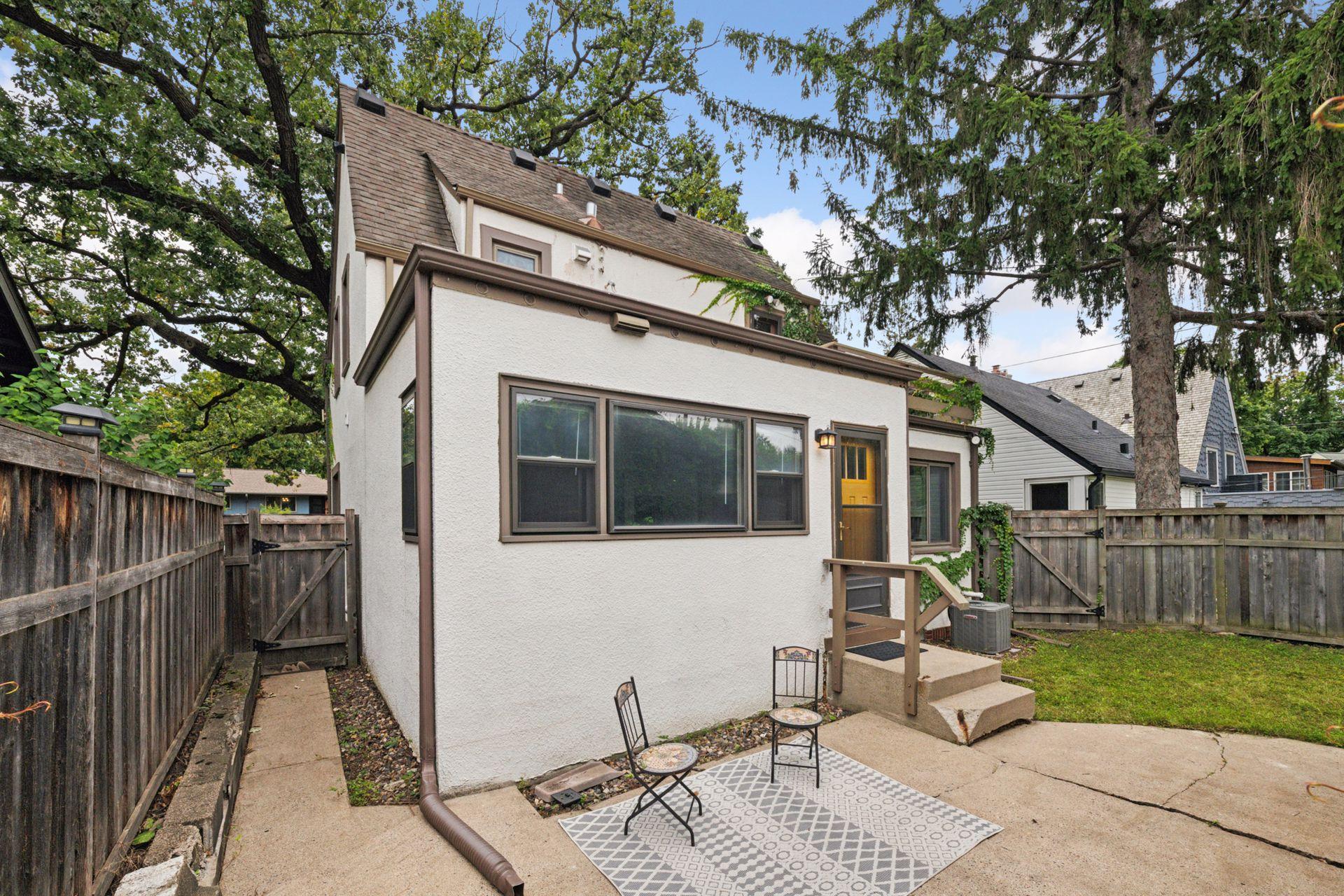 4832 Bloomington Avenue