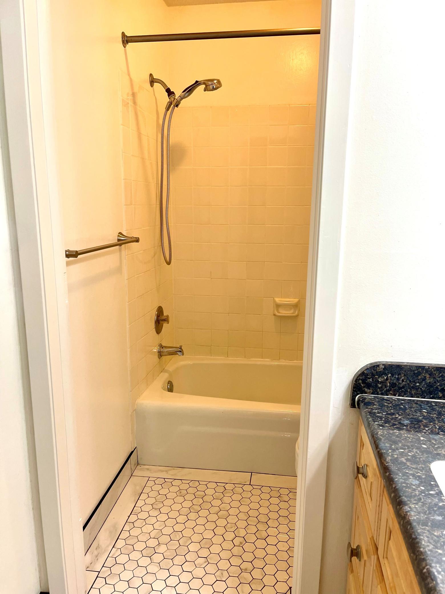 7510 Cahill Road Unit: 119B