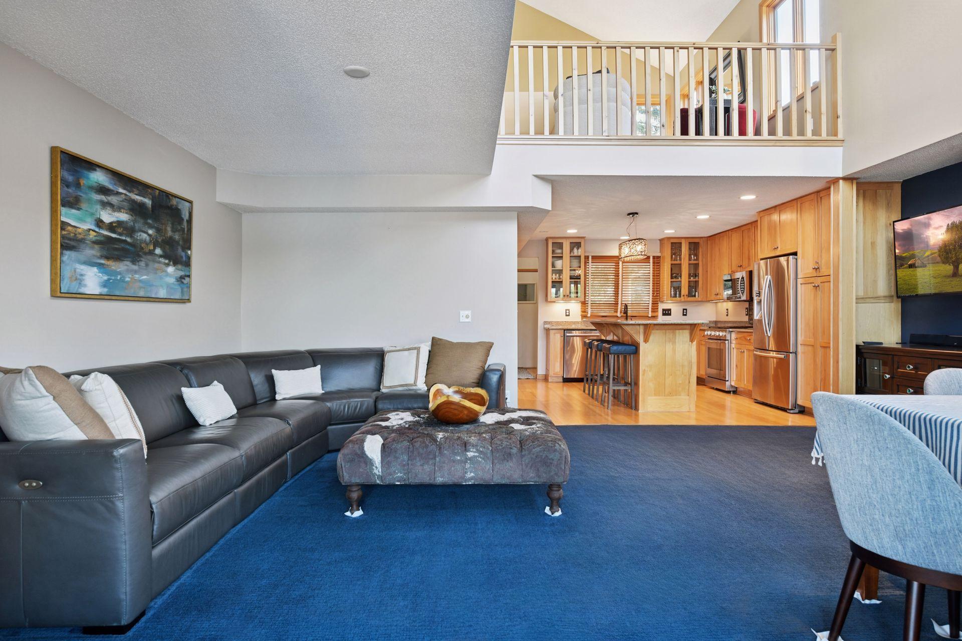 2819 Mckenzie Point Road