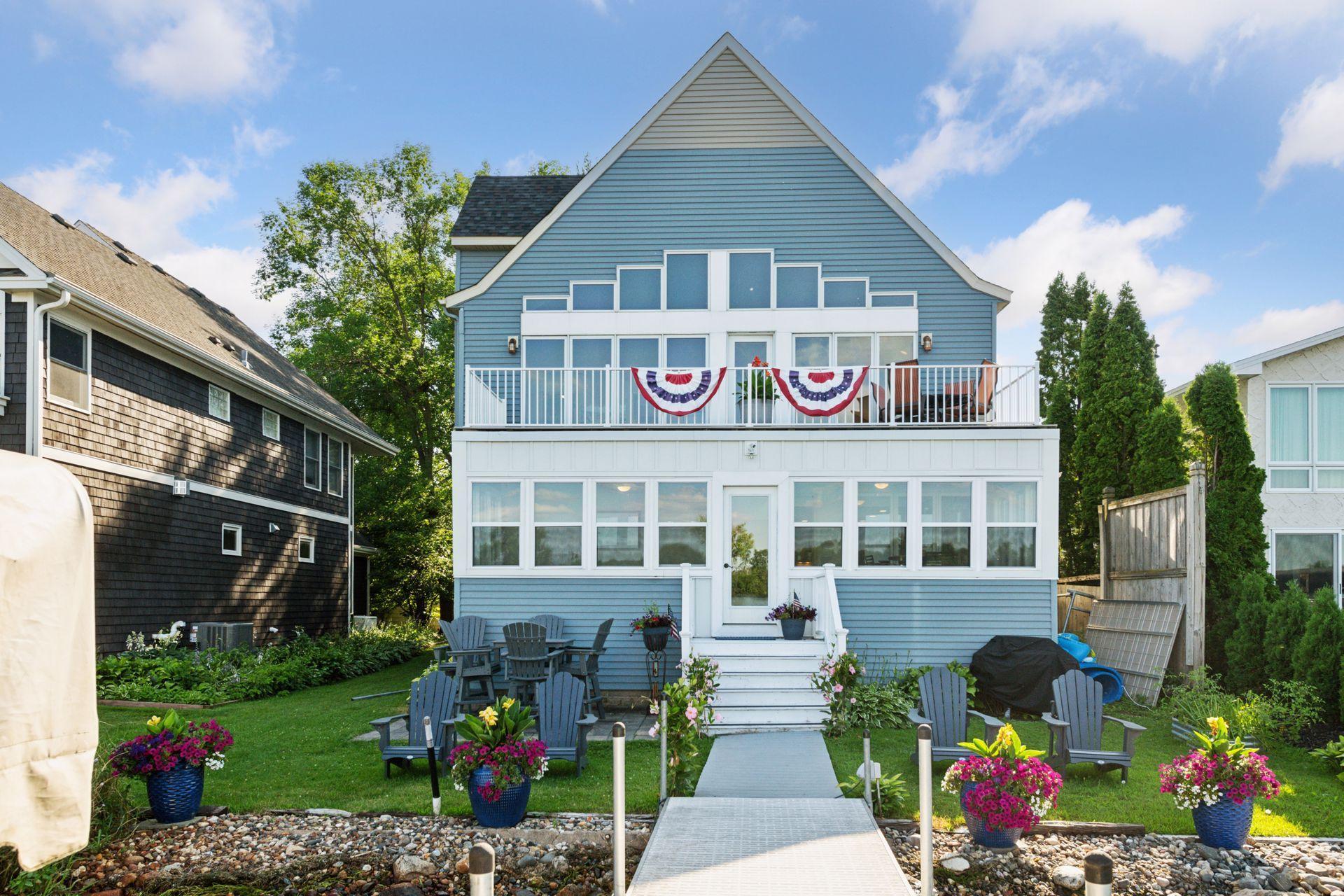 2819 Mckenzie Point Road