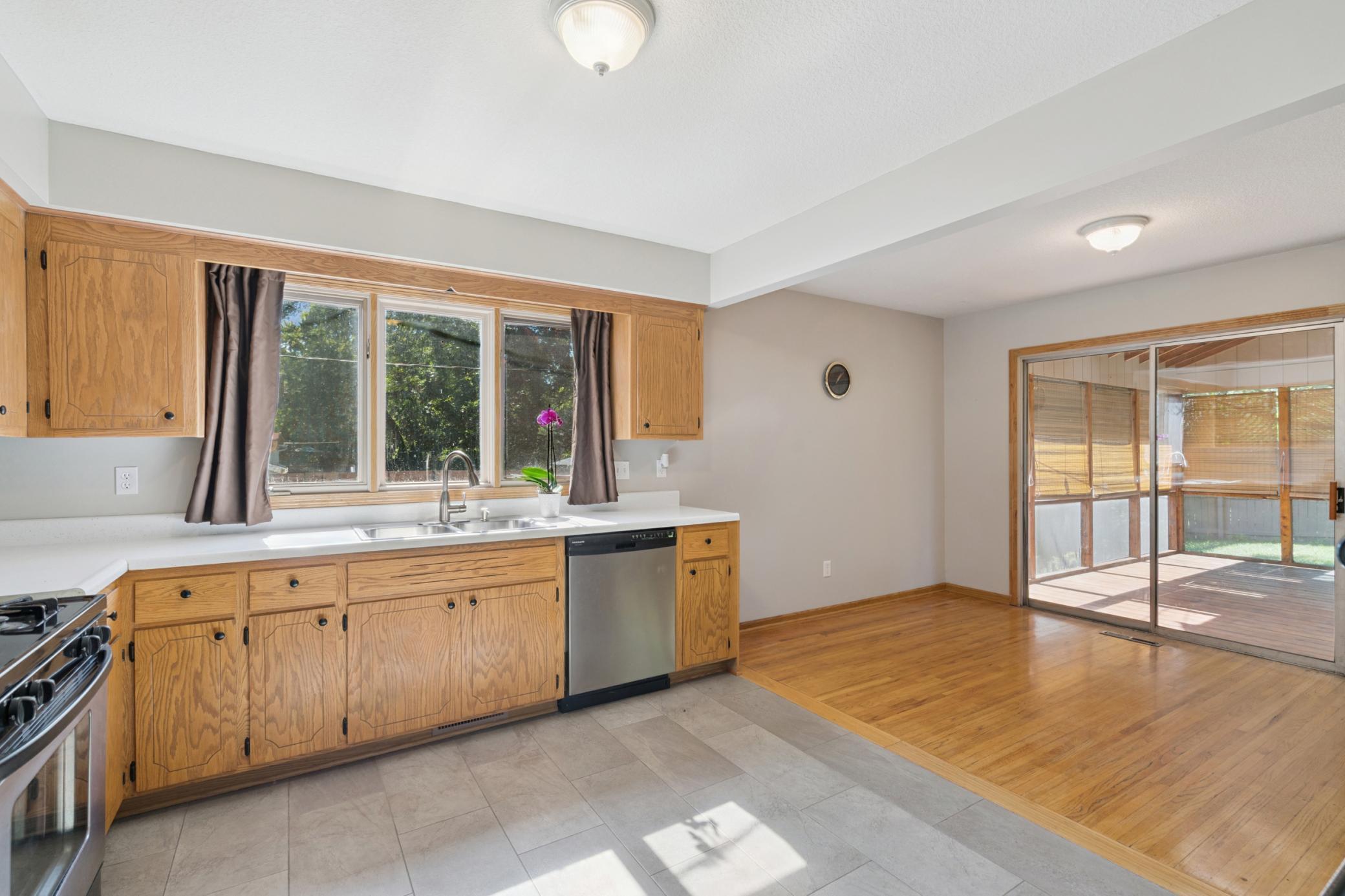 3551 Wisconsin Avenue N