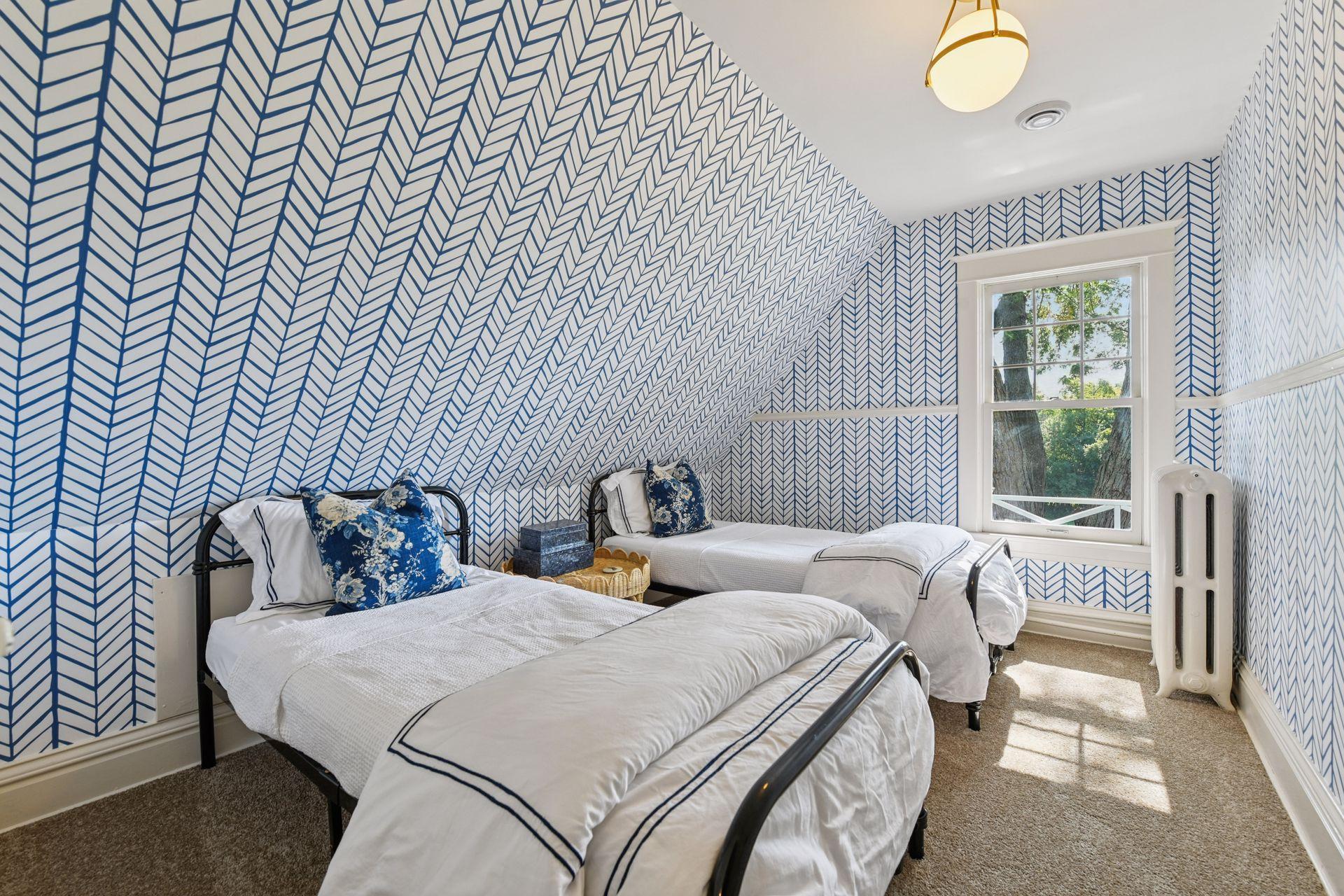 820 Old Crystal Bay Road