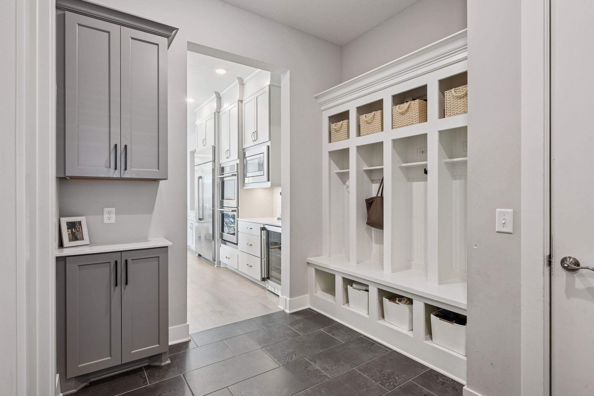 5865 Club Valley Road