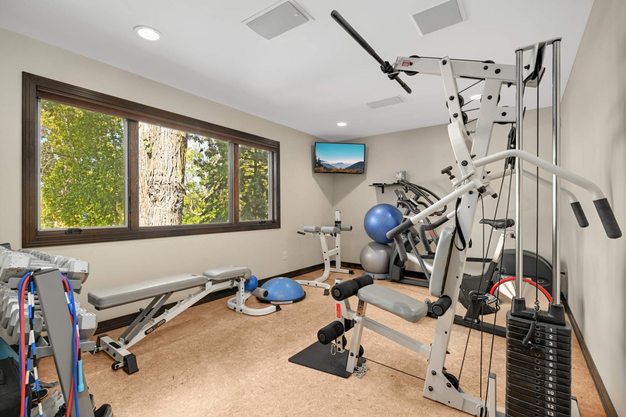 3857 Island View Circle NW