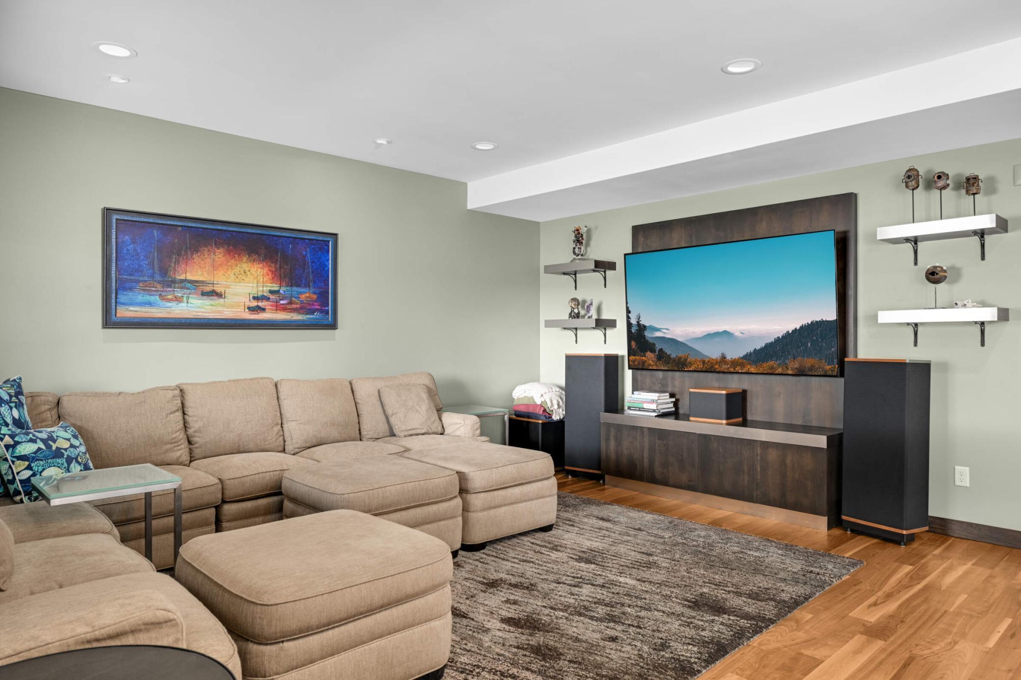 3857 Island View Circle NW