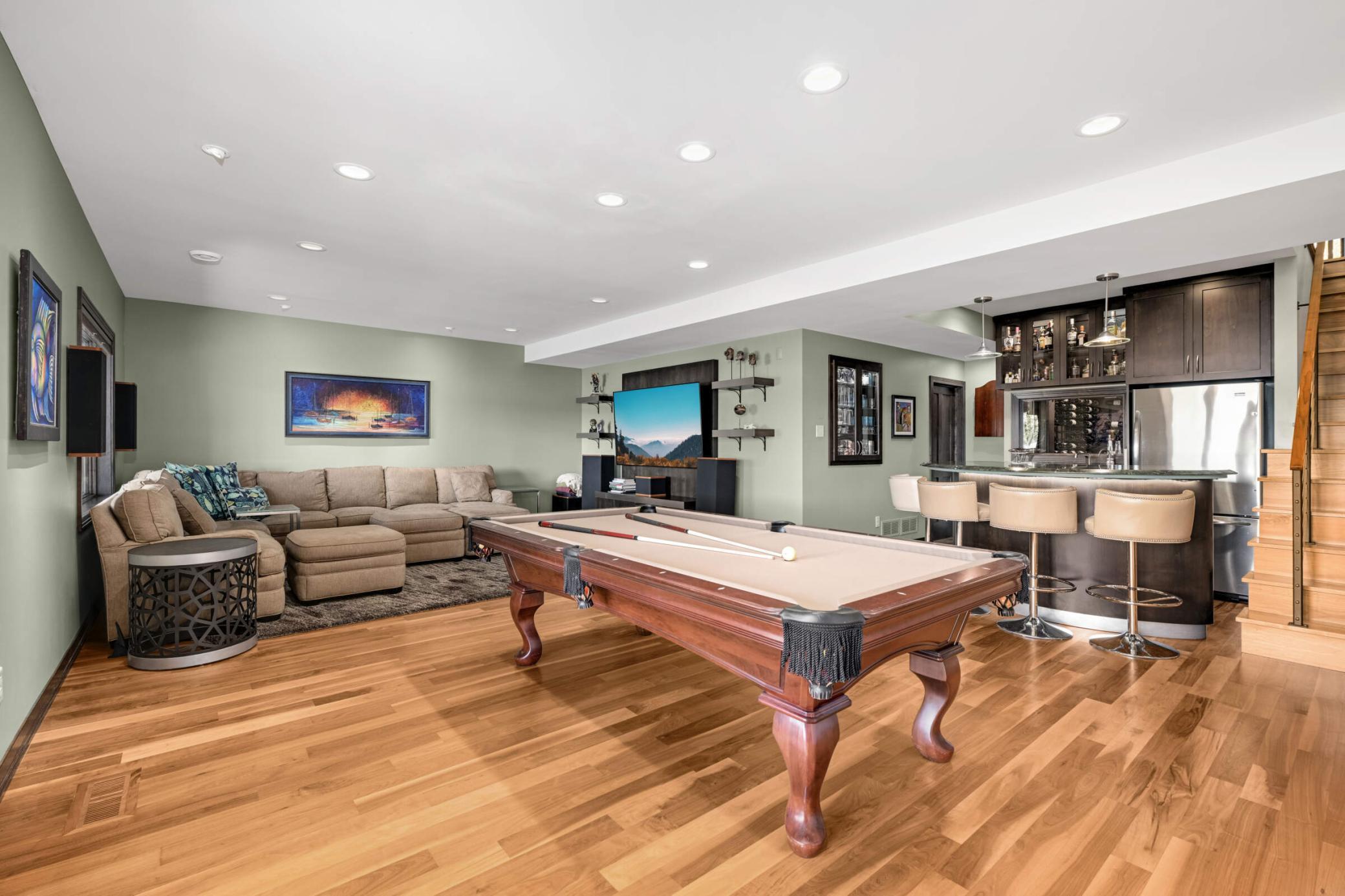 3857 Island View Circle NW