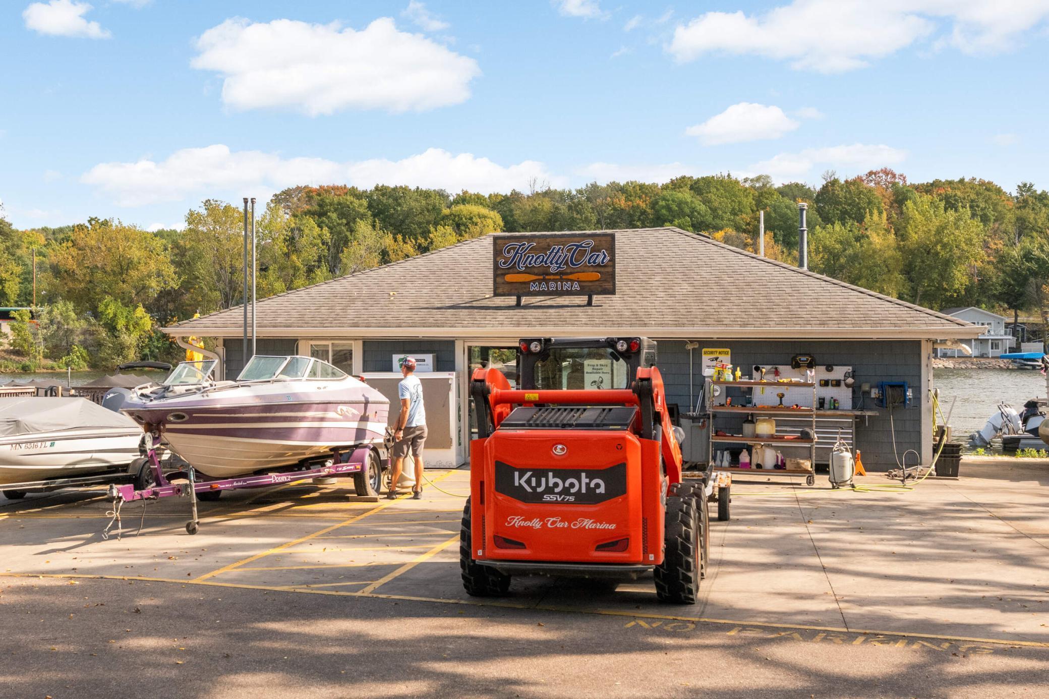 3857 Island View Circle NW