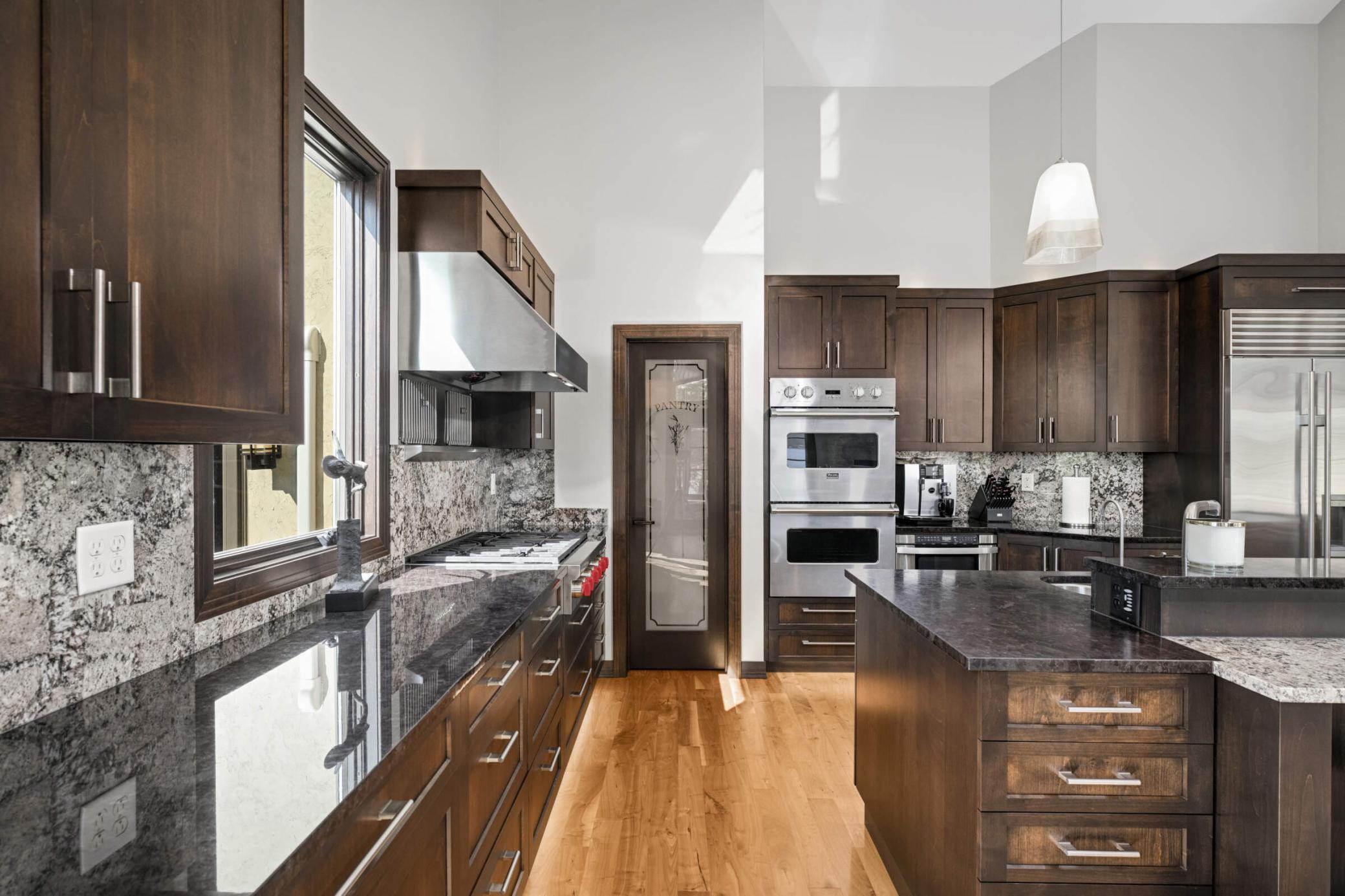 3857 Island View Circle NW