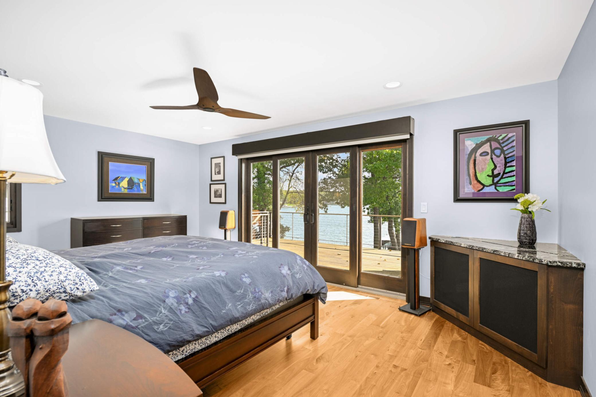 3857 Island View Circle NW