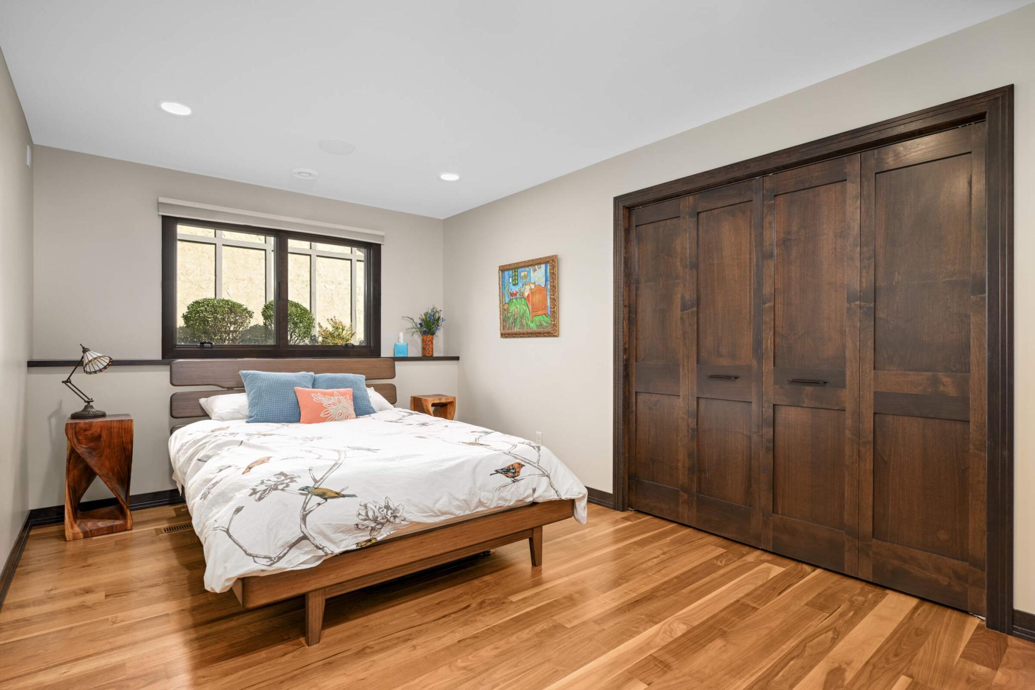 3857 Island View Circle NW