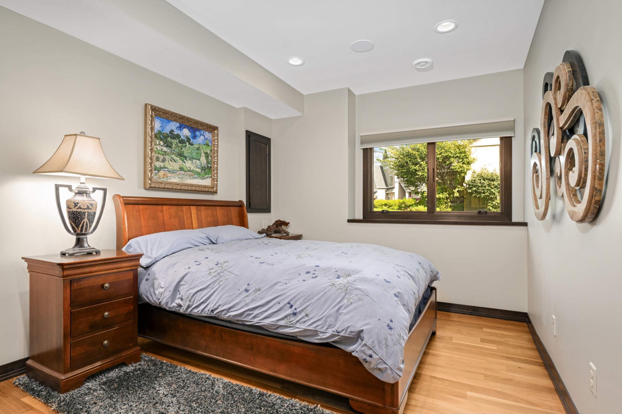 3857 Island View Circle NW