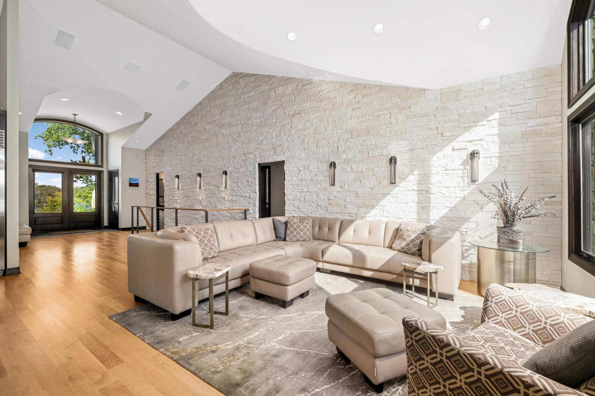 3857 Island View Circle NW