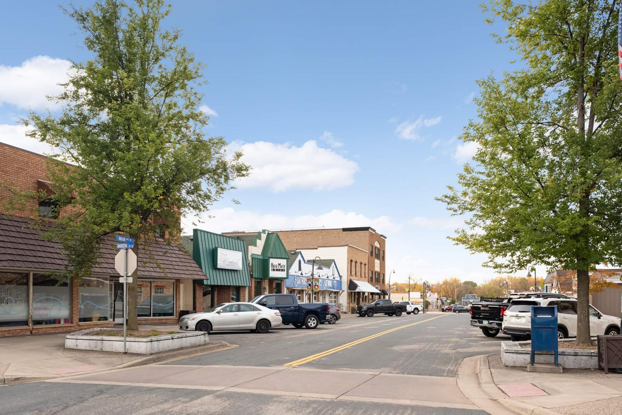 3857 Island View Circle NW