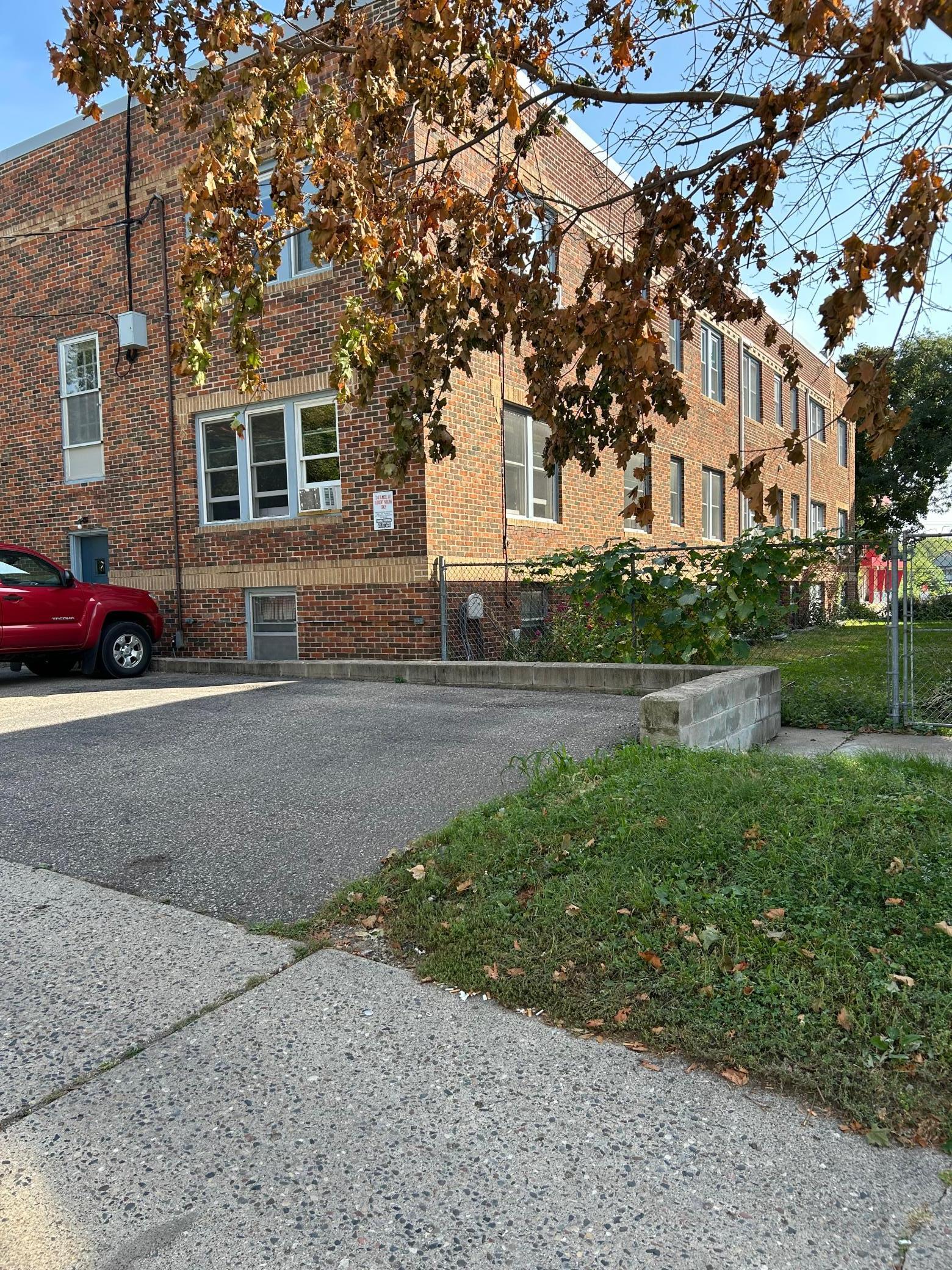 3340 Blaisdell Avenue Unit: 5