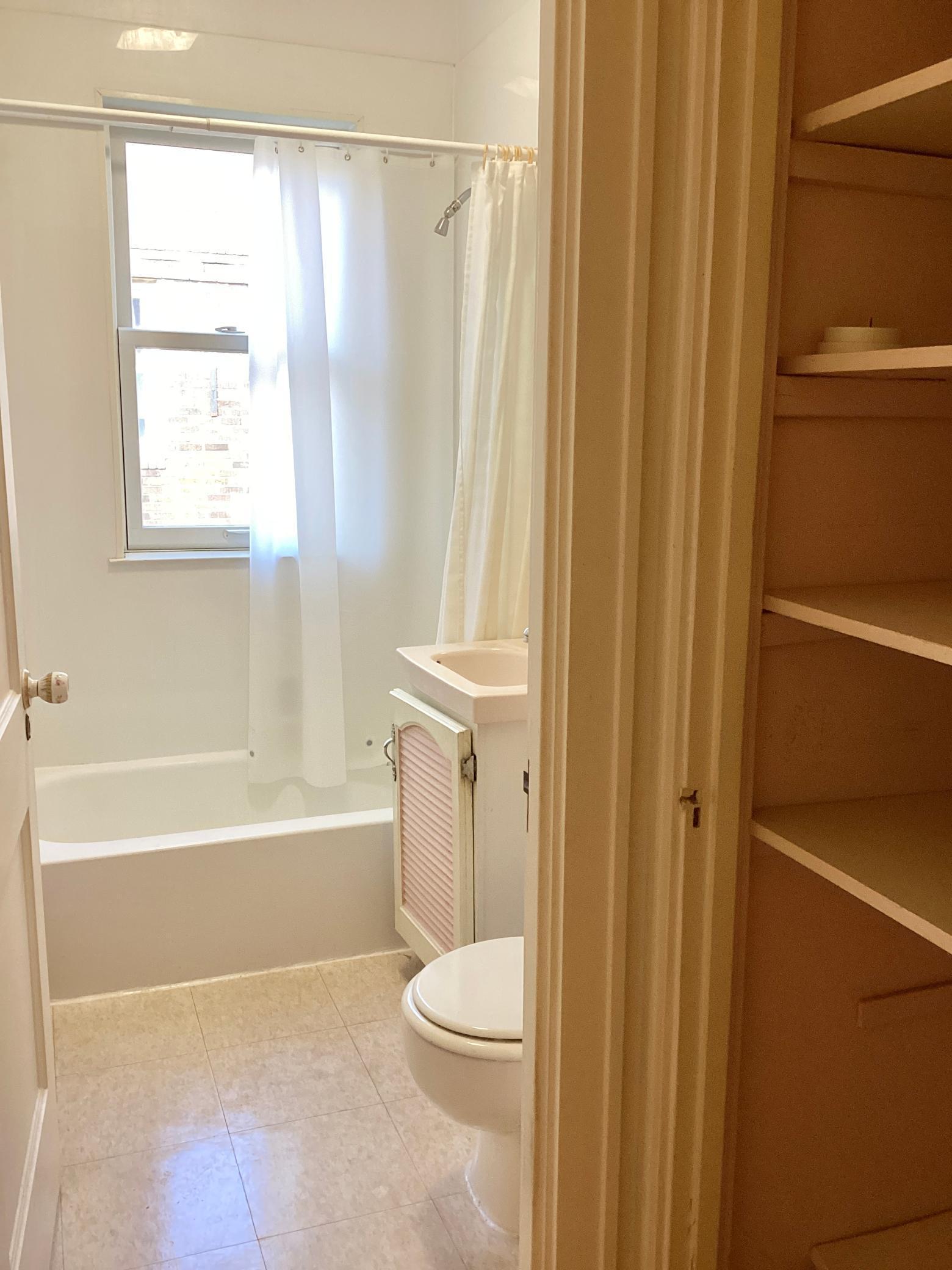 3340 Blaisdell Avenue Unit: 5