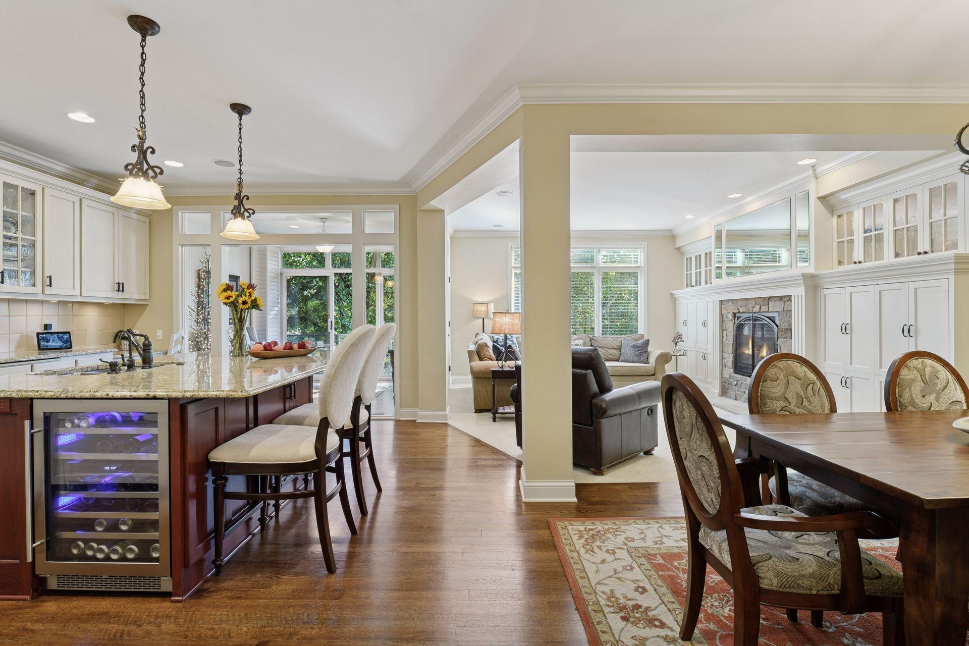 296 Grace Pointe Court