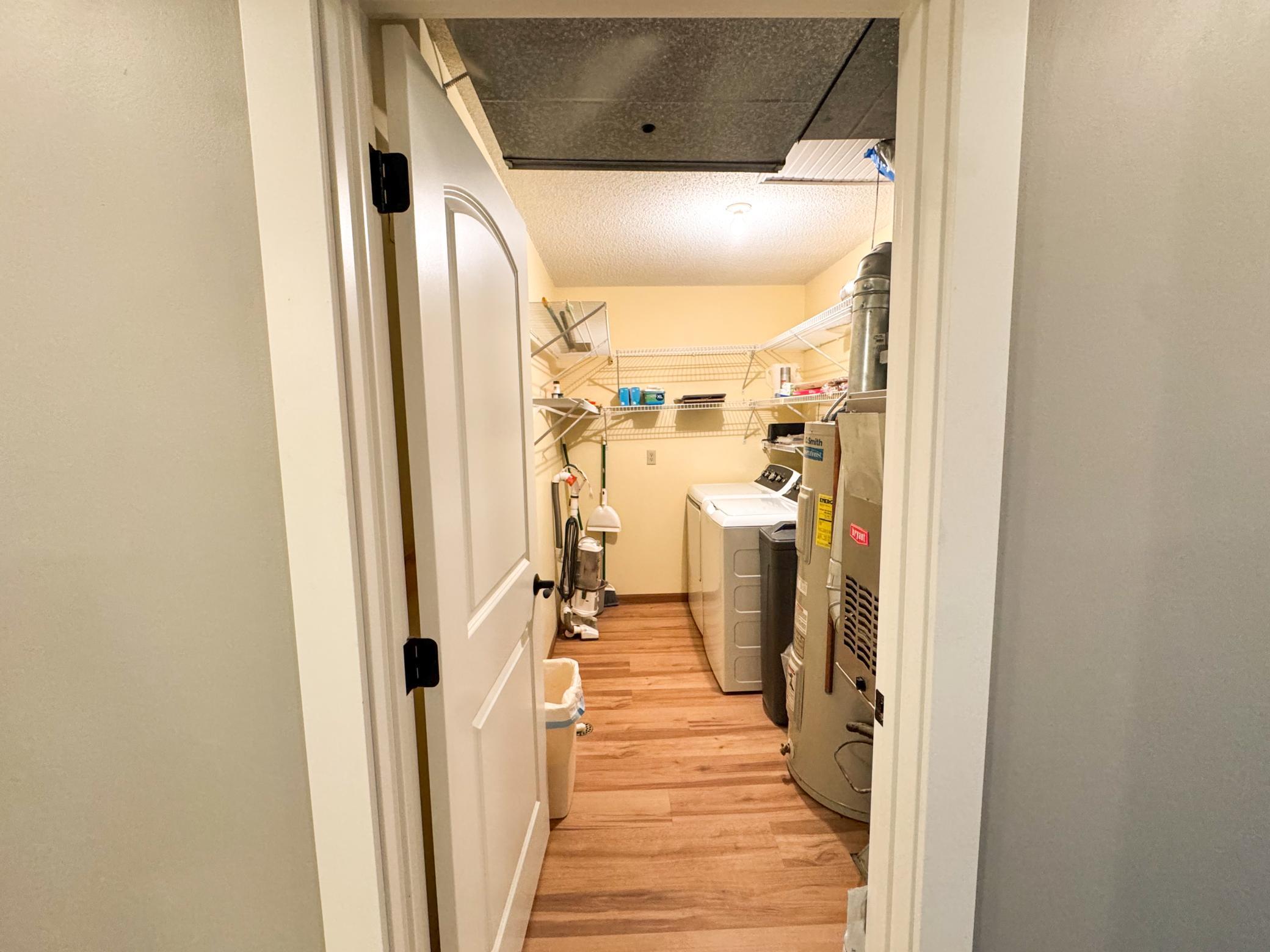 15565 26th Avenue N Unit: B