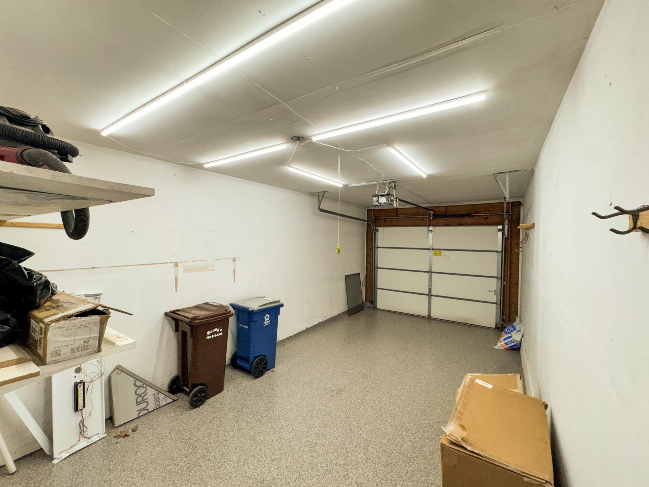 15565 26th Avenue N Unit: B