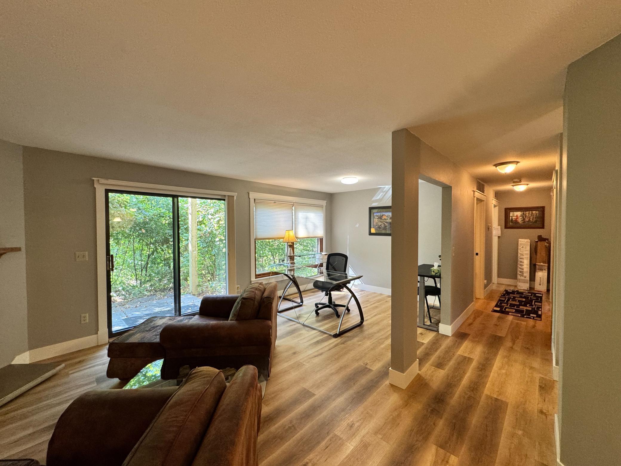 15565 26th Avenue N Unit: B