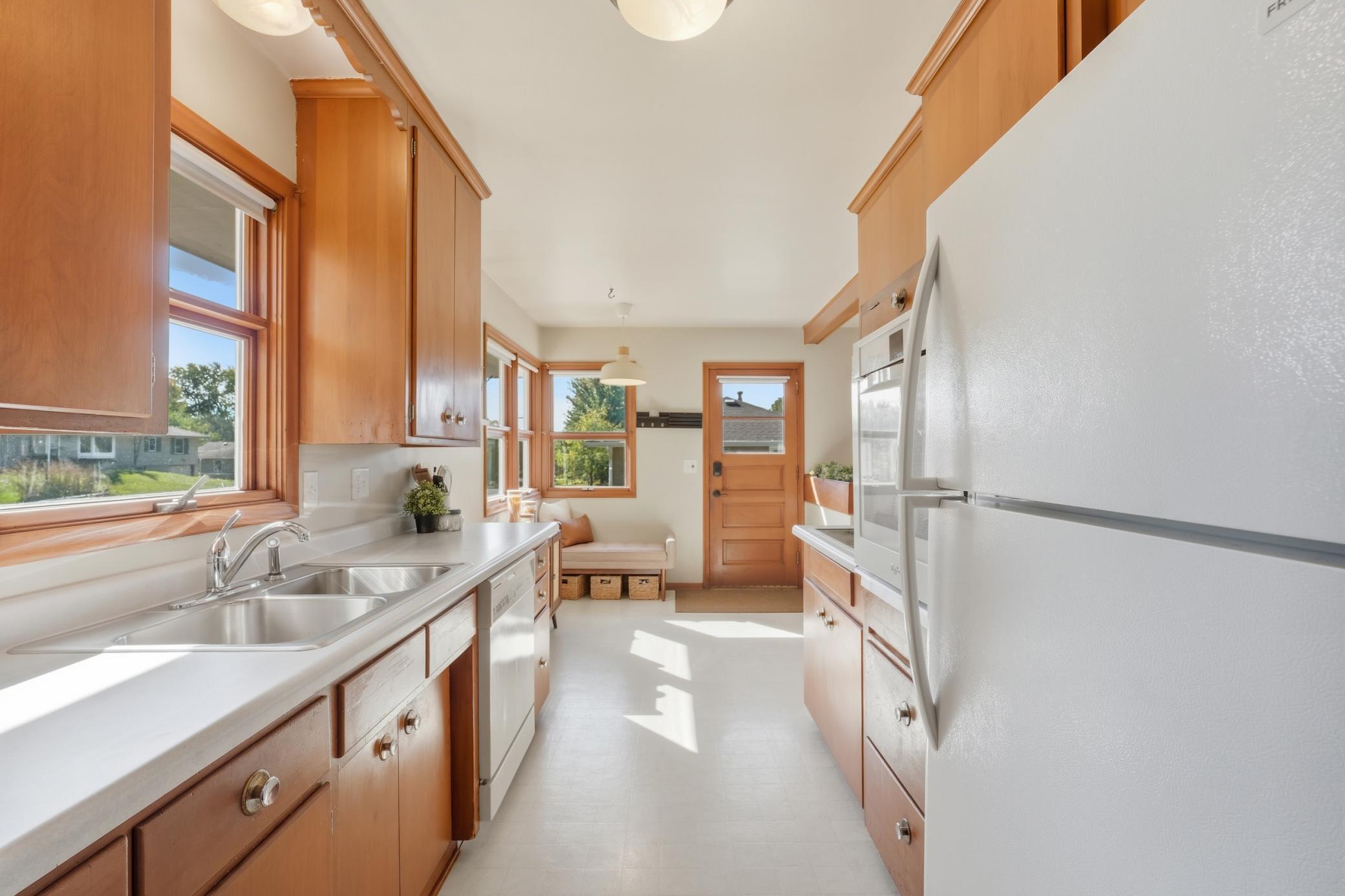 8140 Abbott Avenue S