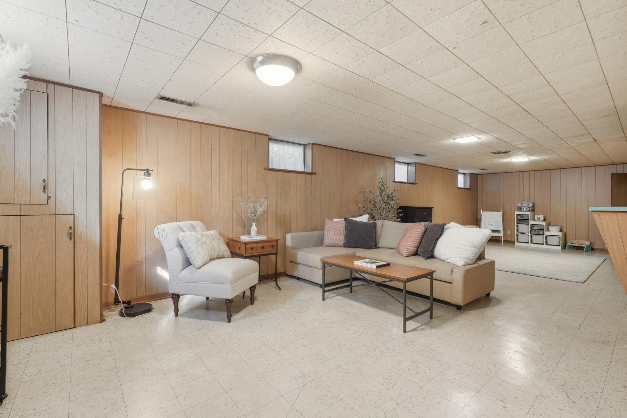 8140 Abbott Avenue S