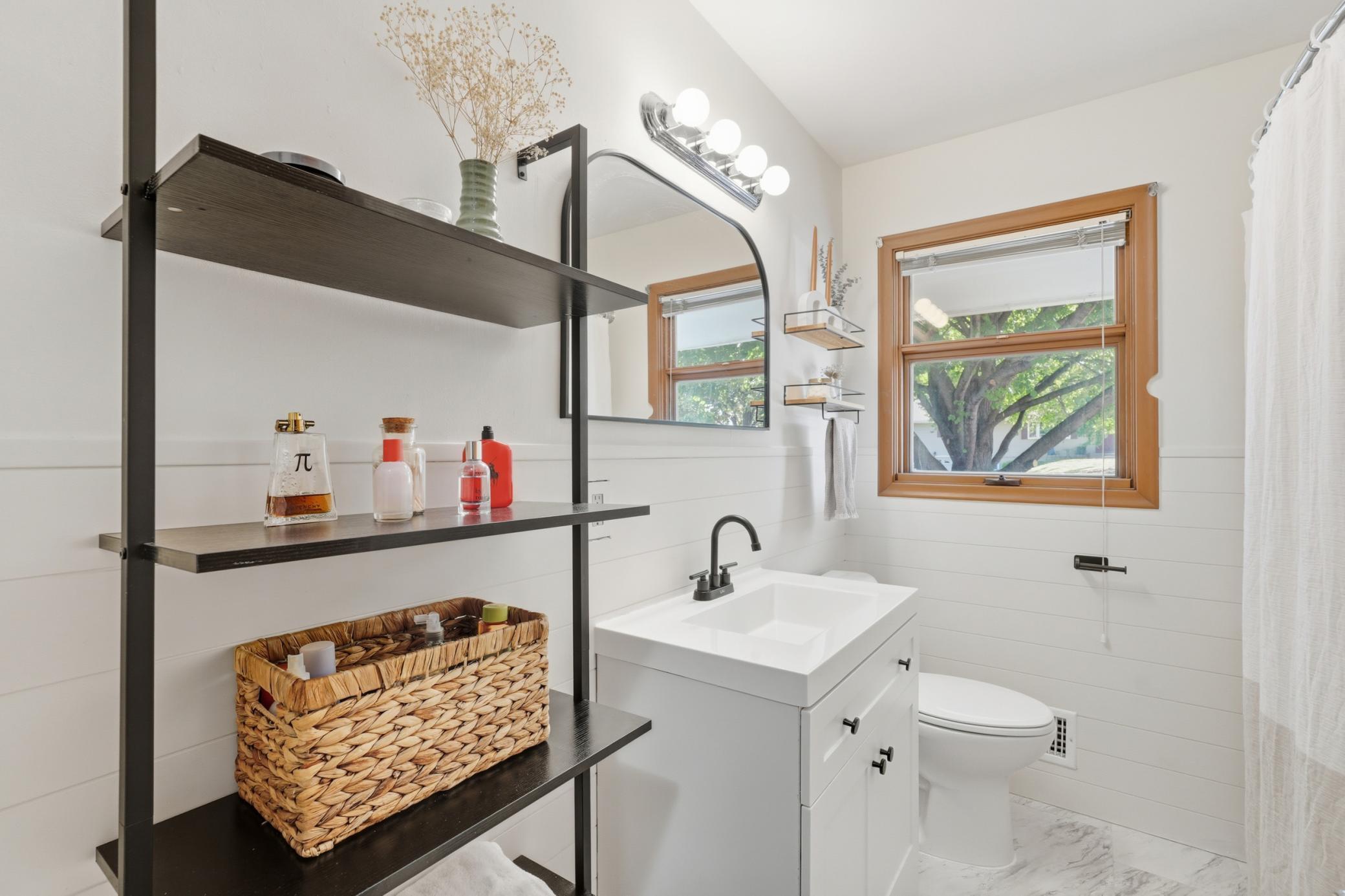 8140 Abbott Avenue S