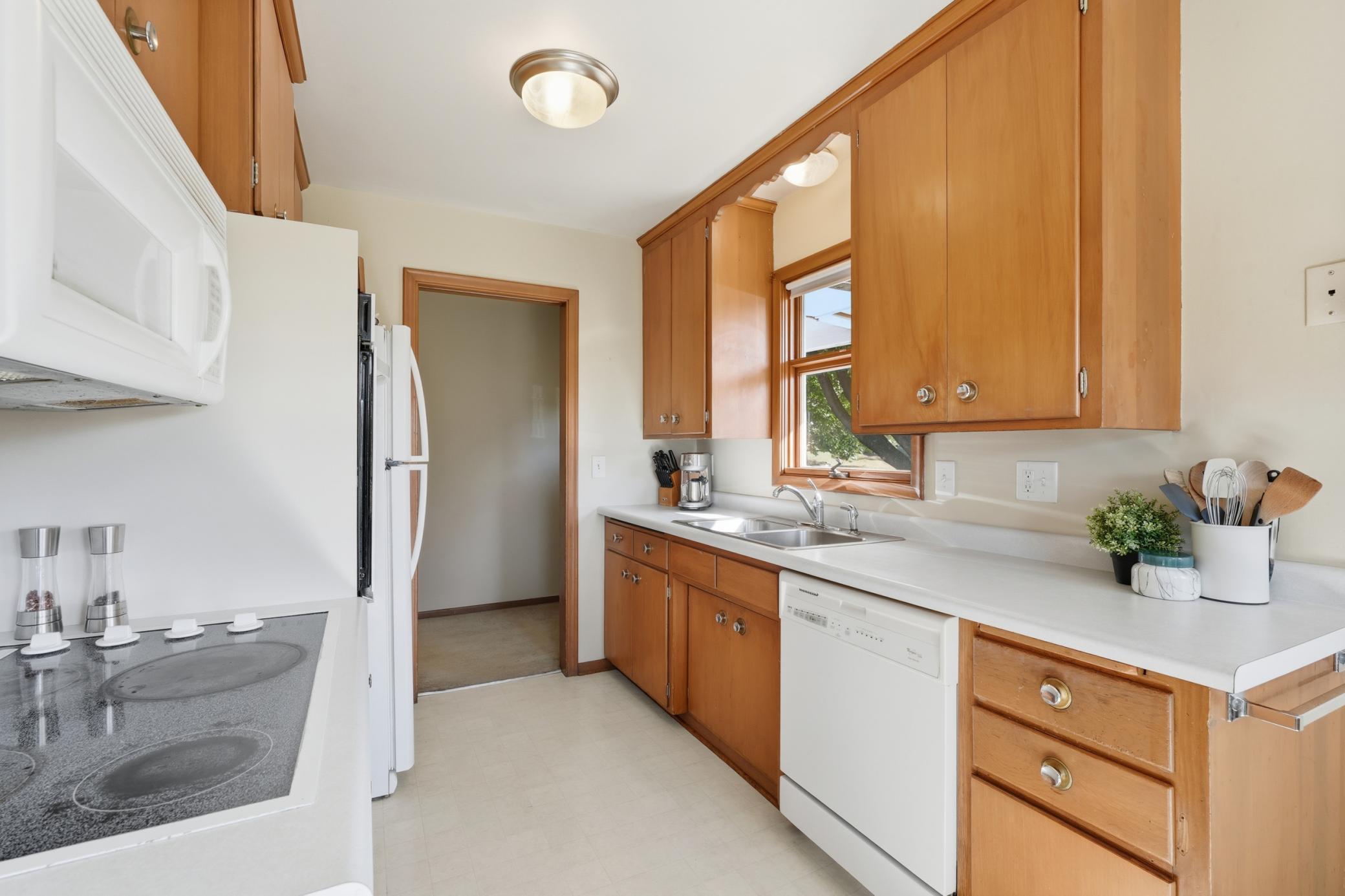 8140 Abbott Avenue S