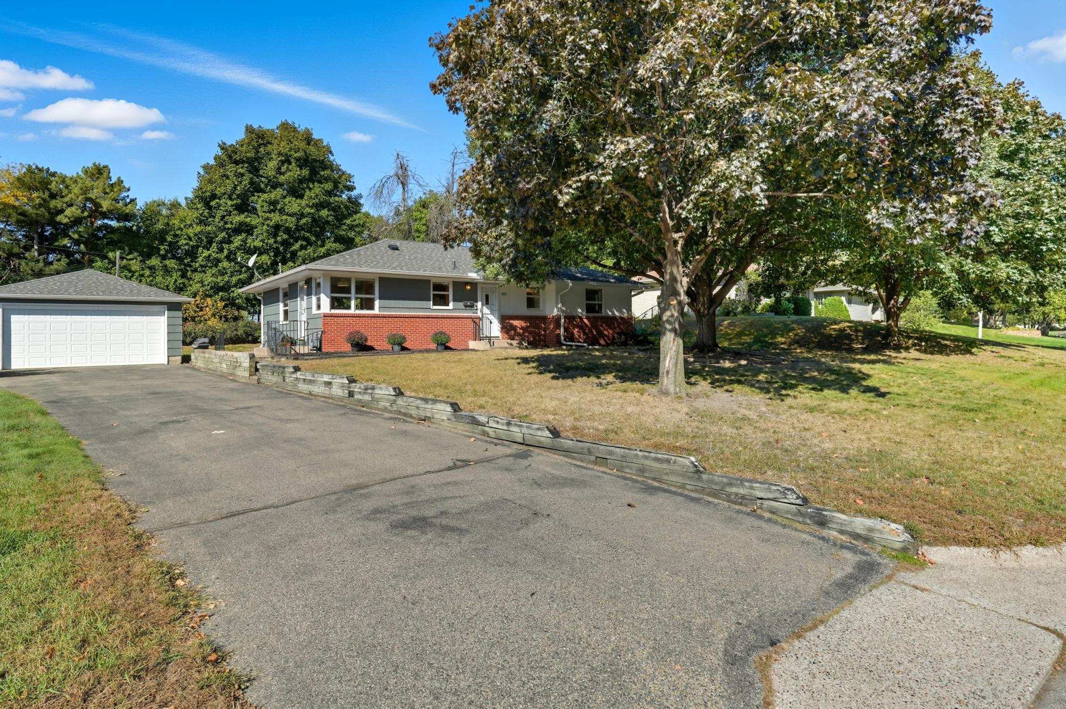 8140 Abbott Avenue S