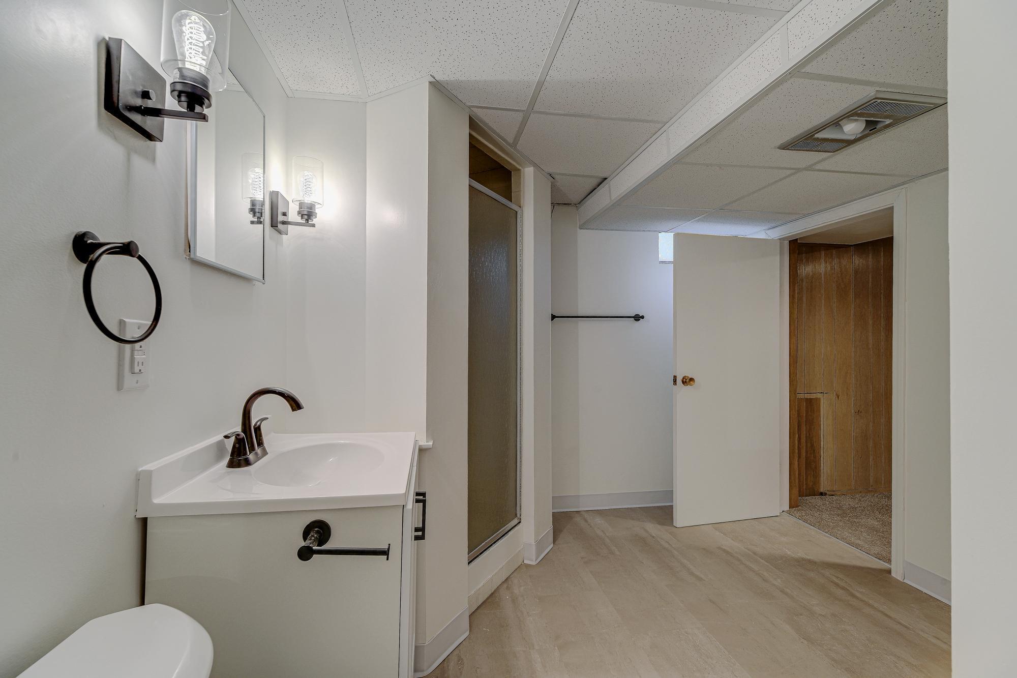 9824 Fremont Avenue S