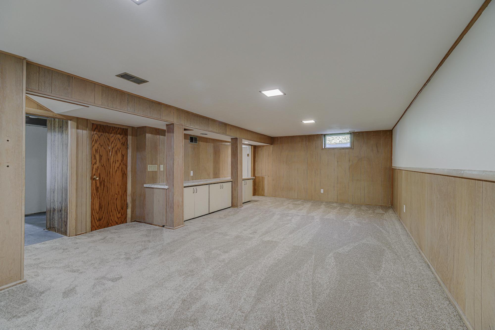 9824 Fremont Avenue S