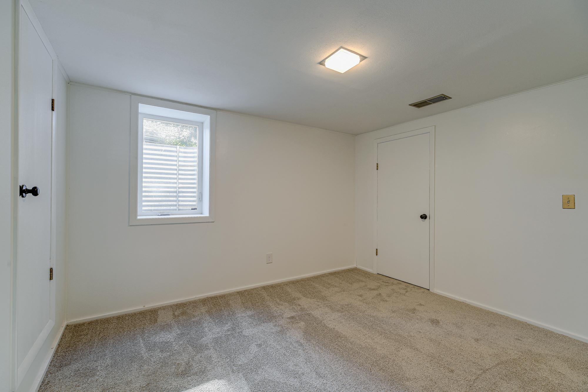 9824 Fremont Avenue S