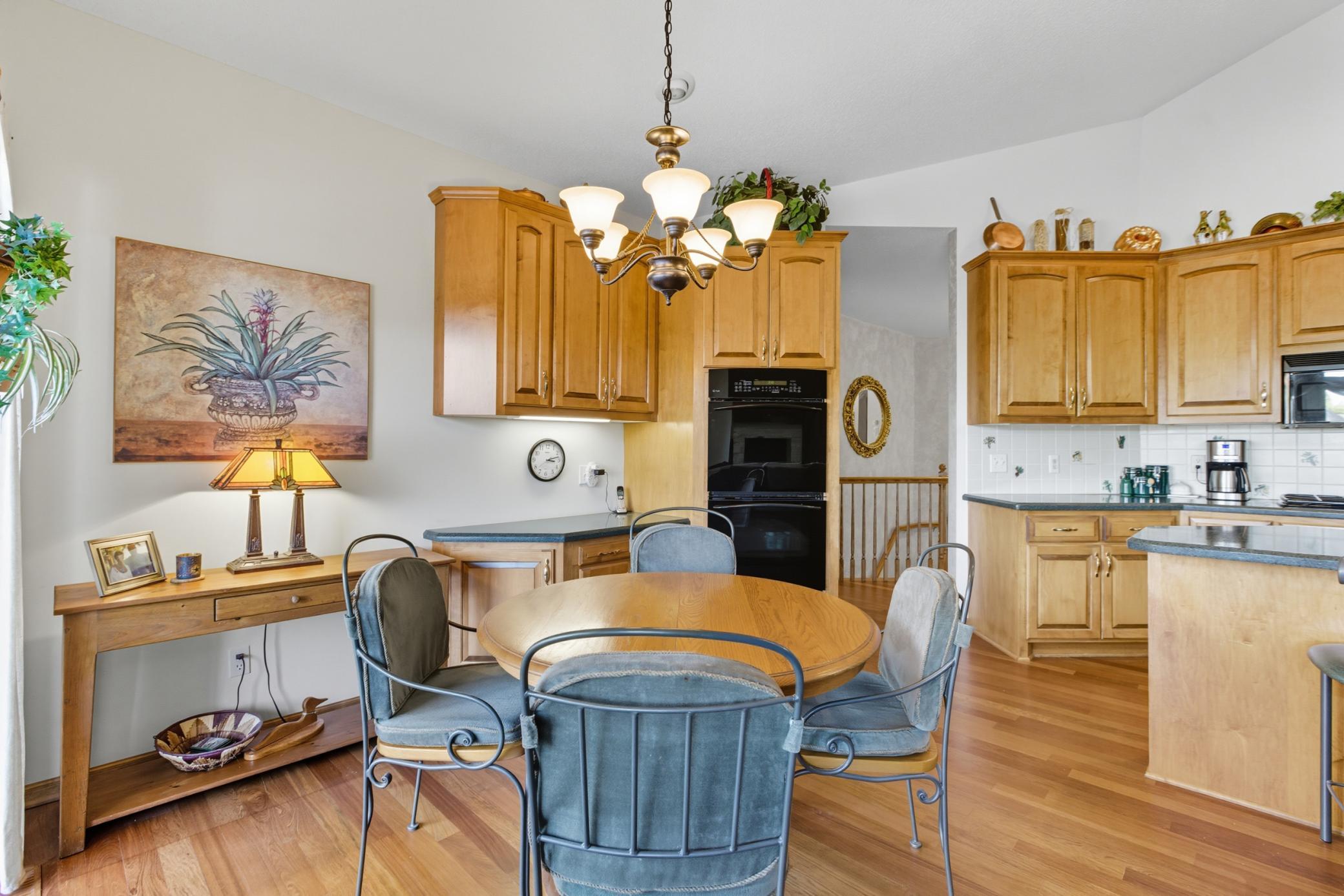 18160 39th Avenue N Unit: 7