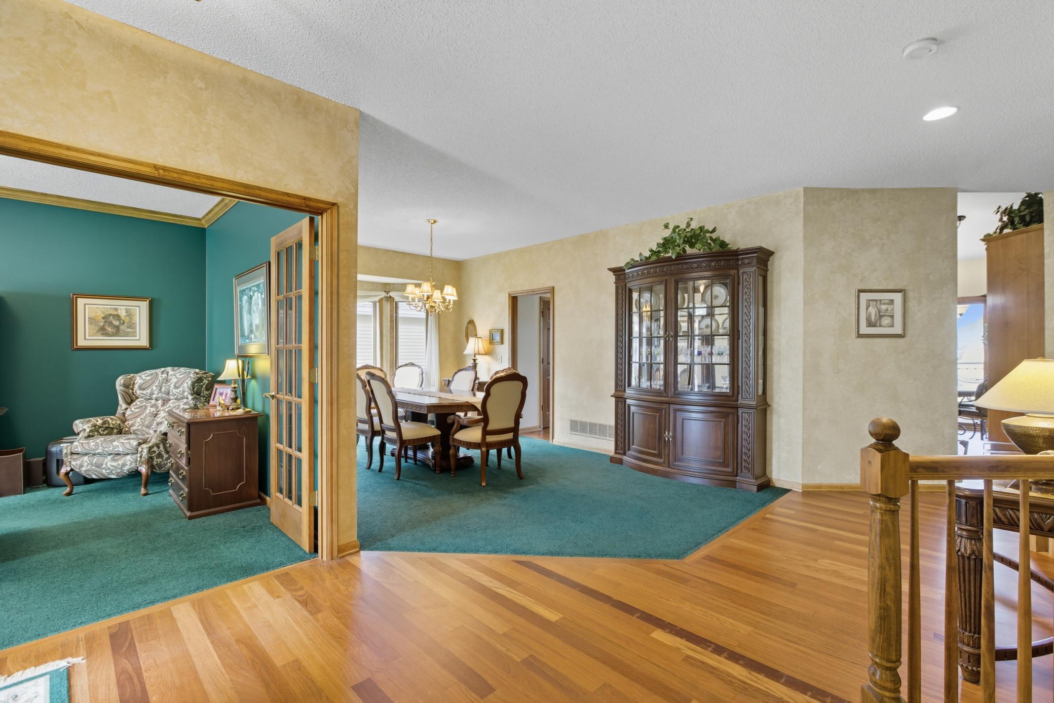 18160 39th Avenue N Unit: 7