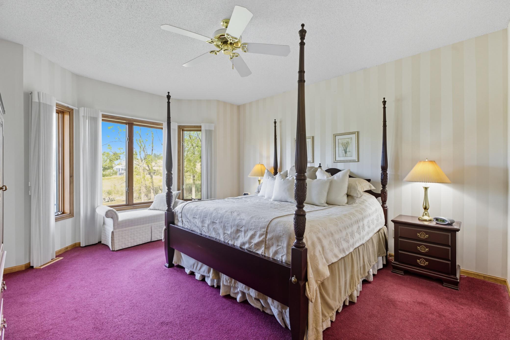 18160 39th Avenue N Unit: 7