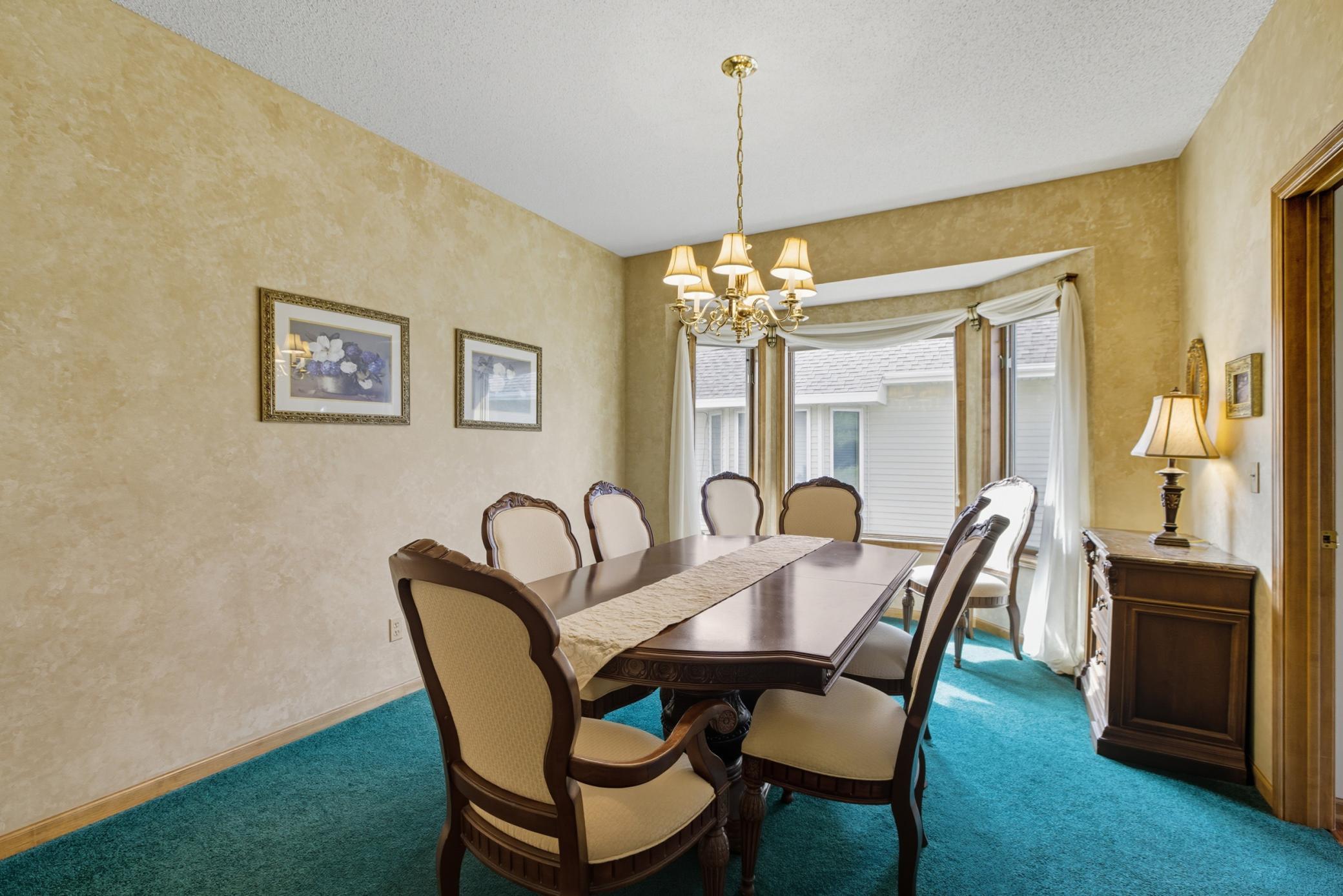 18160 39th Avenue N Unit: 7