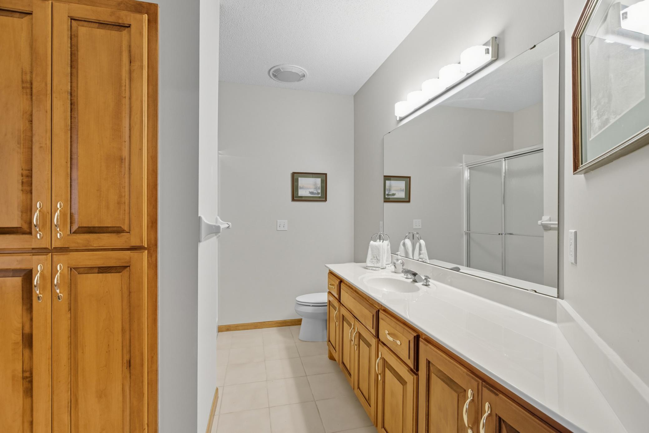 18160 39th Avenue N Unit: 7