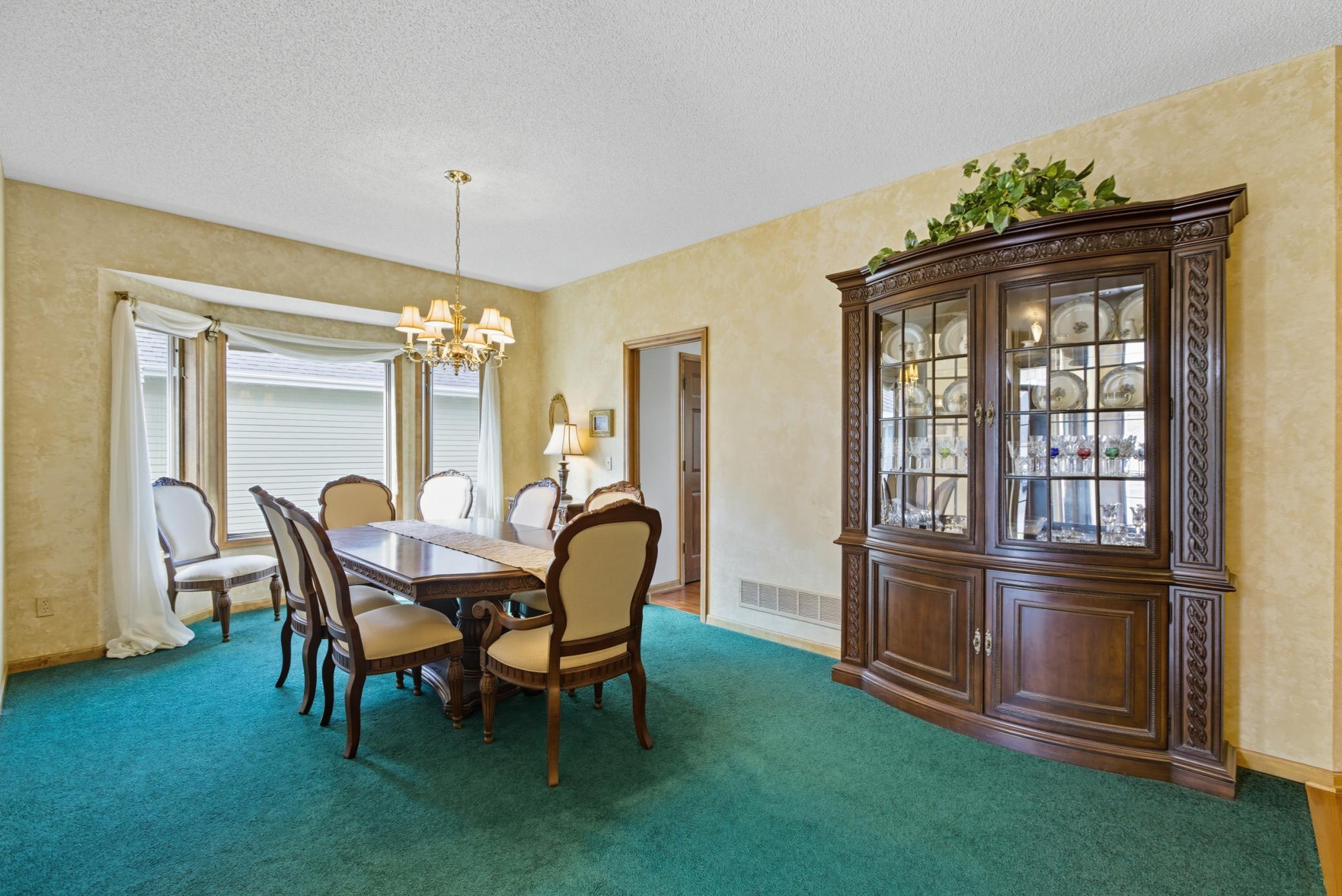 18160 39th Avenue N Unit: 7