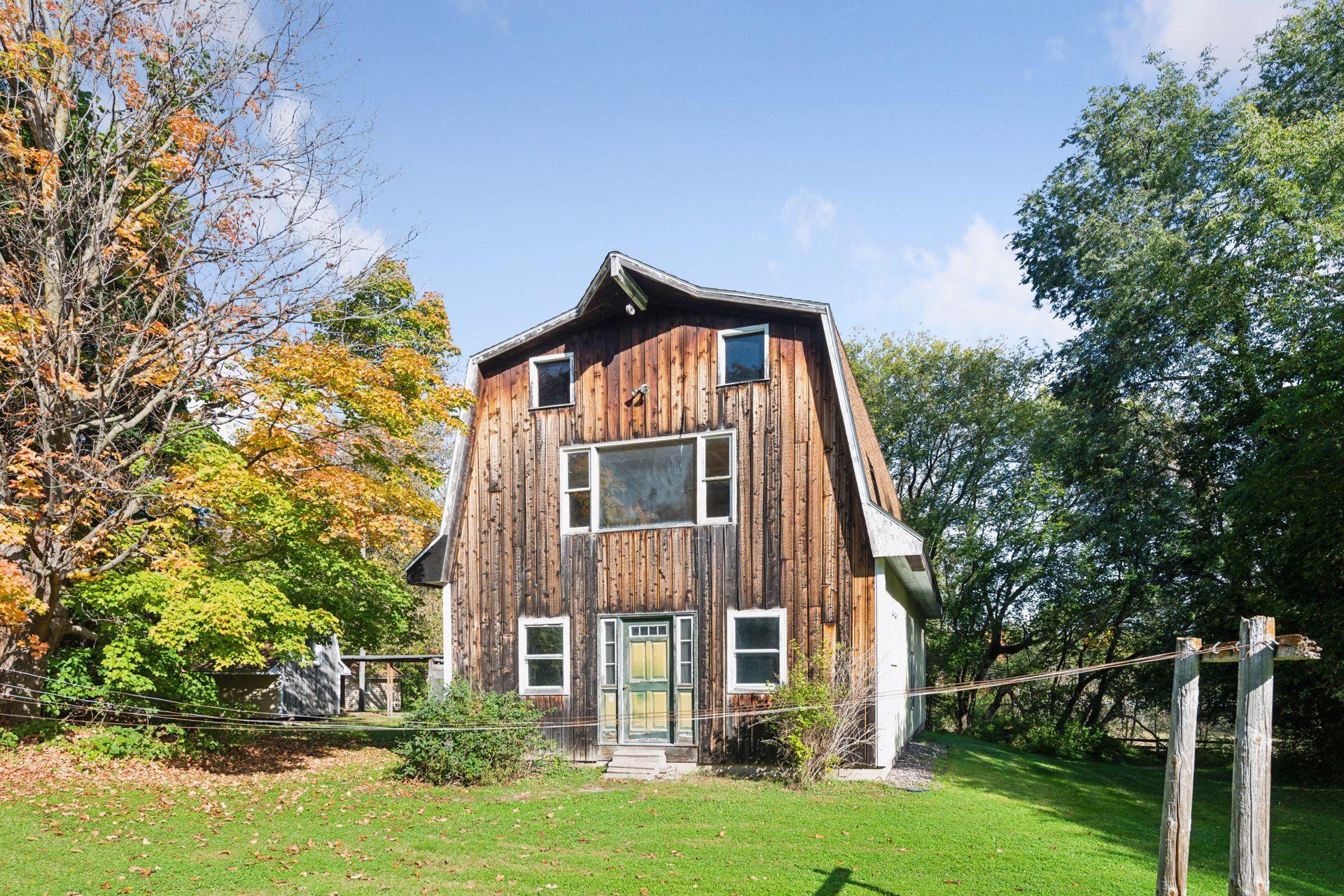 5982 Farmington Avenue SE