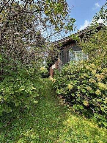 5982 Farmington Avenue SE