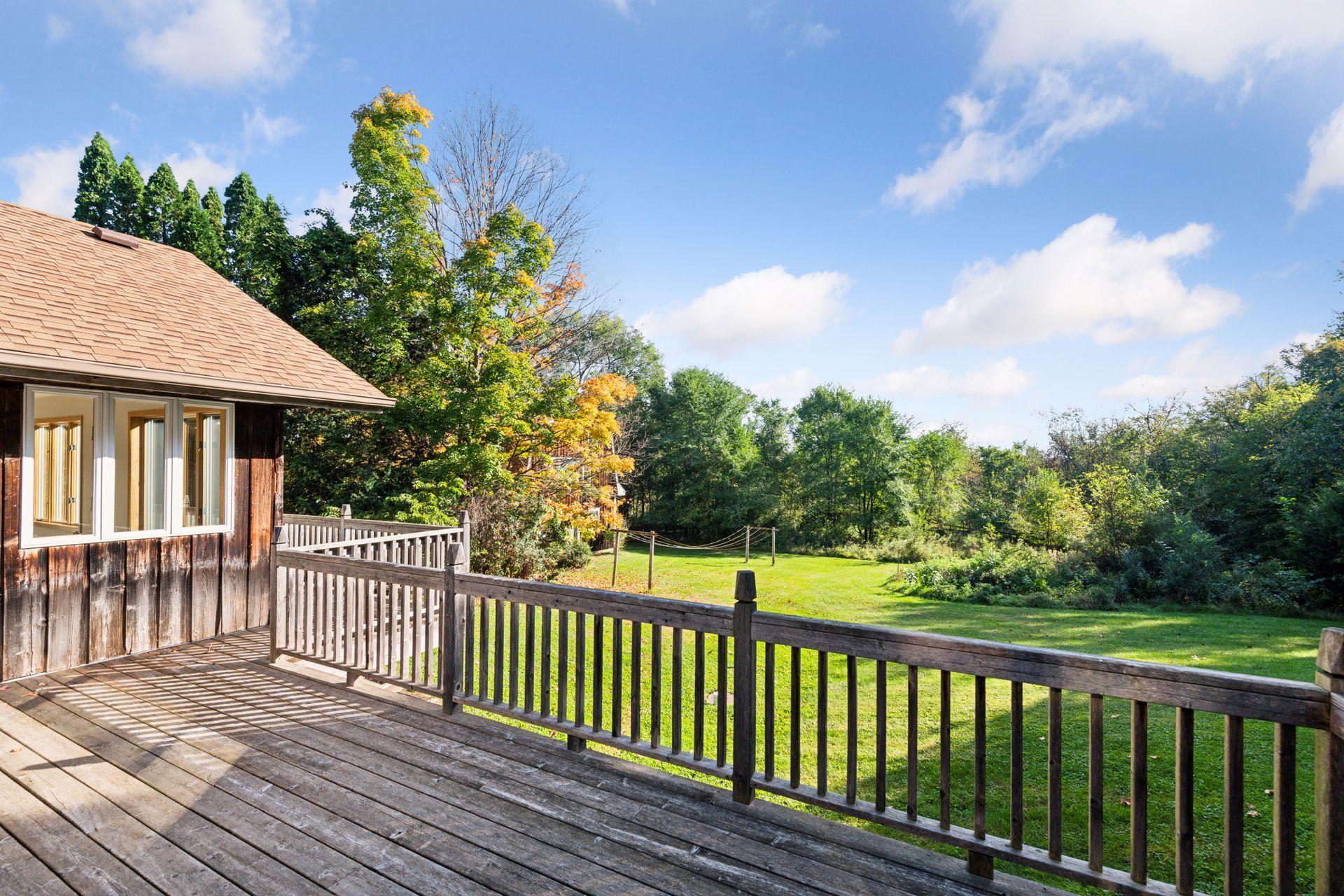 5982 Farmington Avenue SE