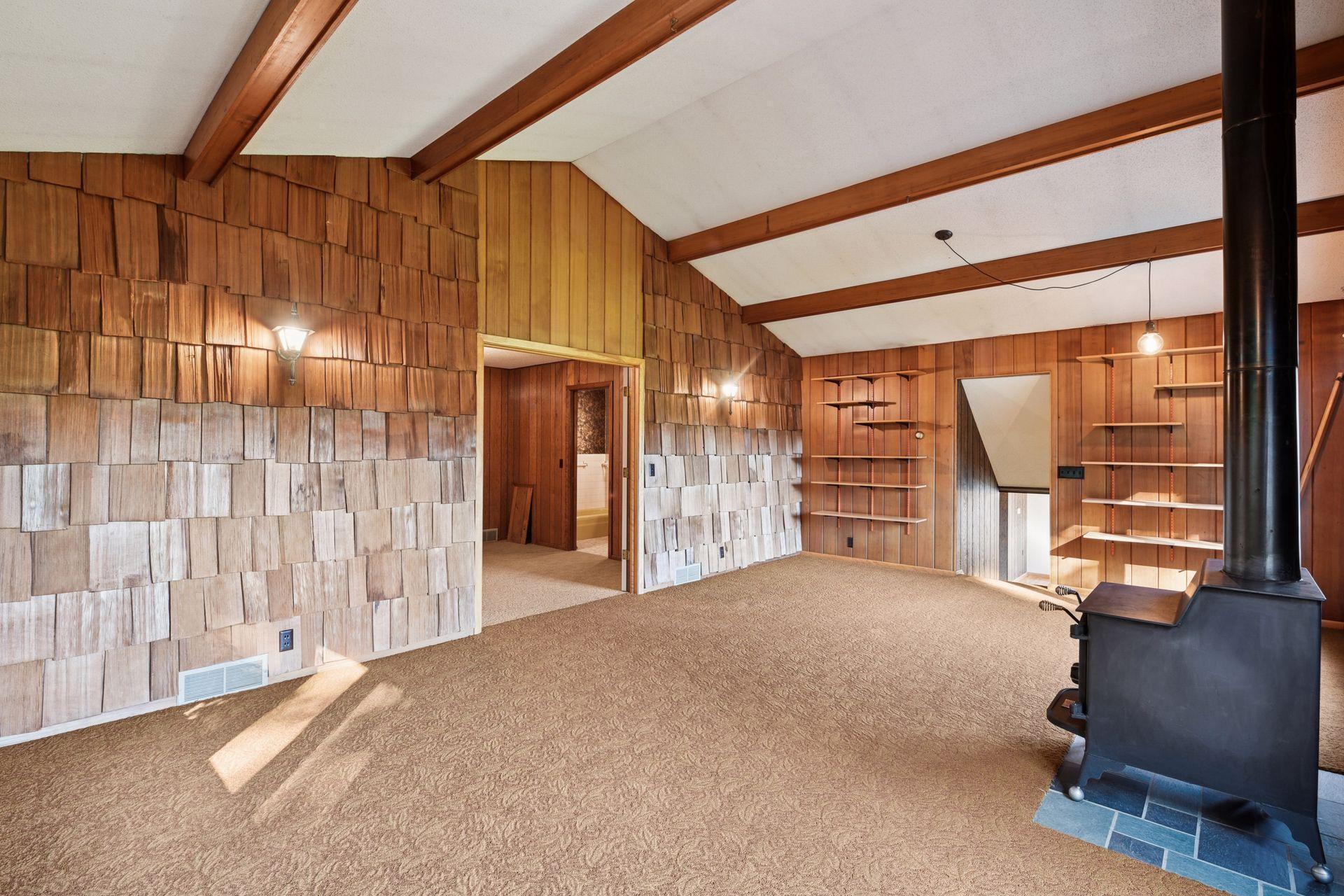 5982 Farmington Avenue SE