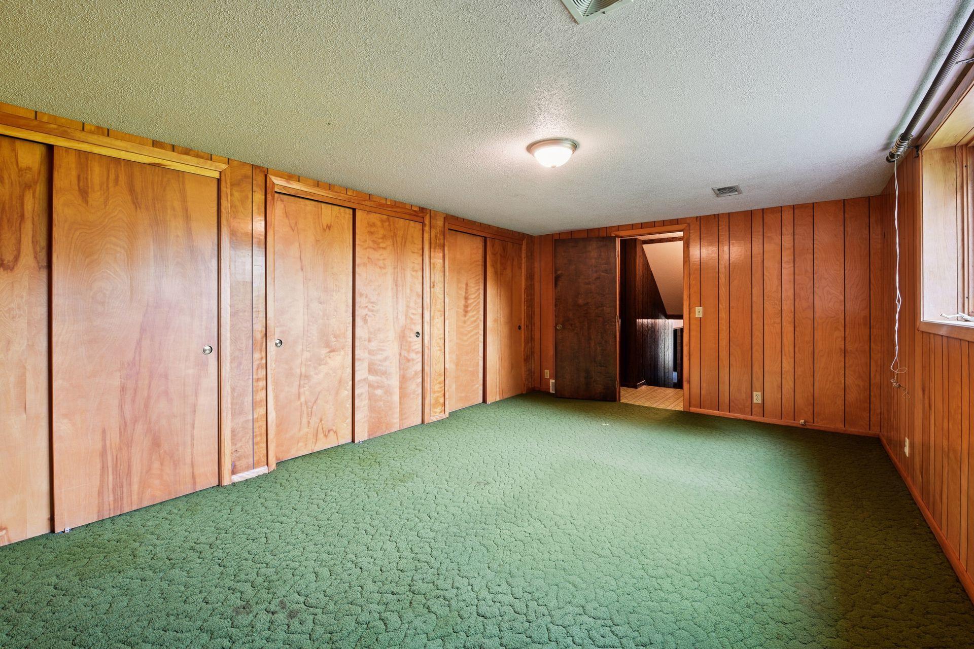 5982 Farmington Avenue SE