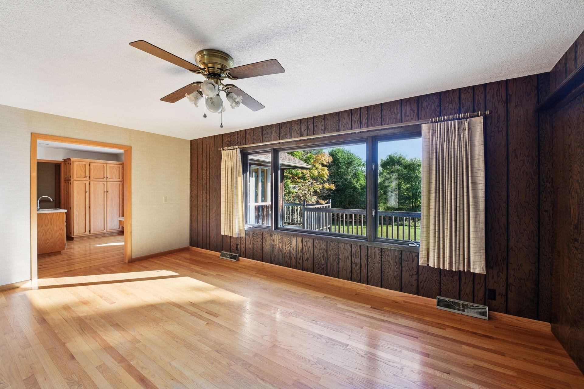 5982 Farmington Avenue SE