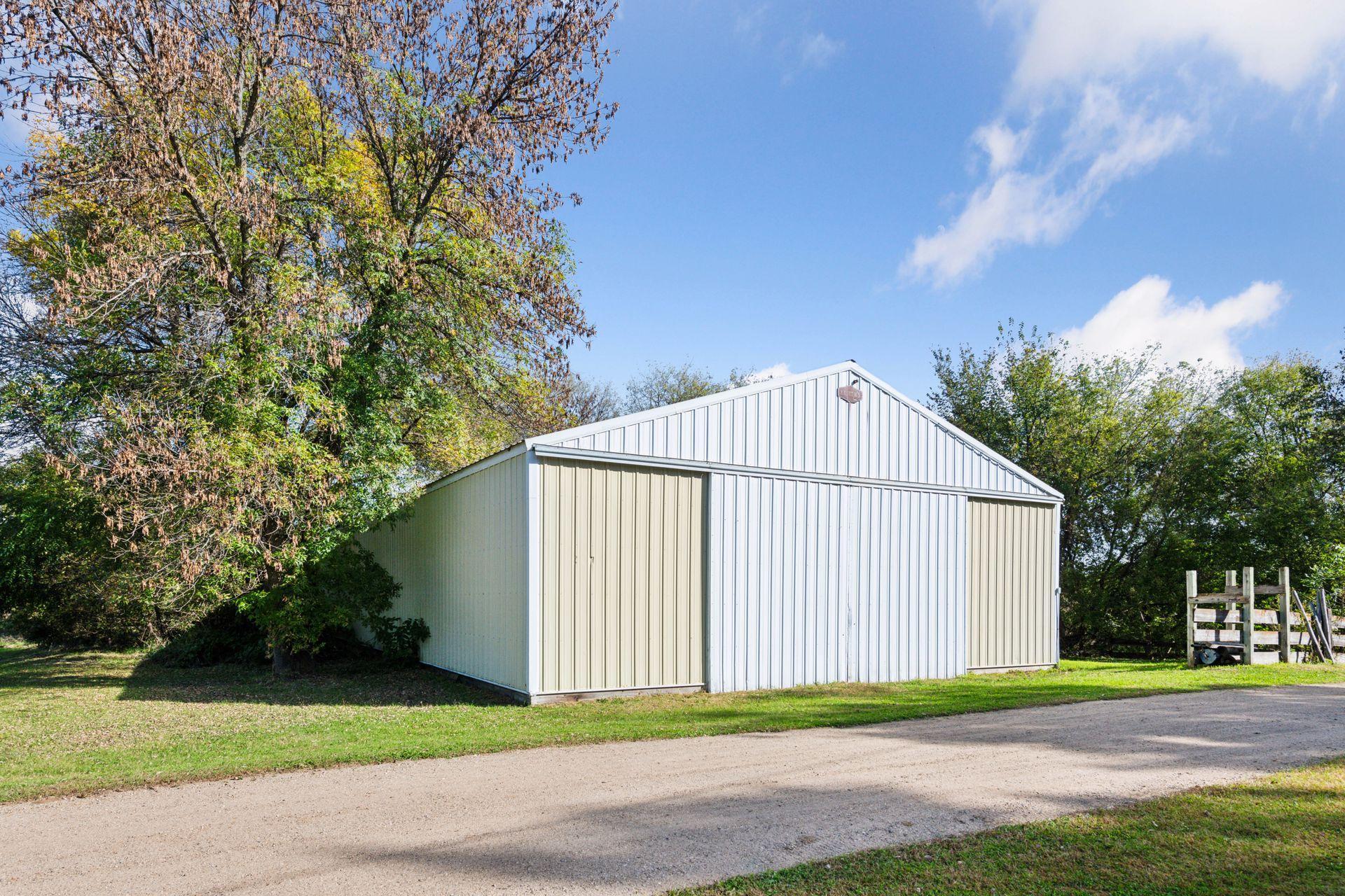 5982 Farmington Avenue SE