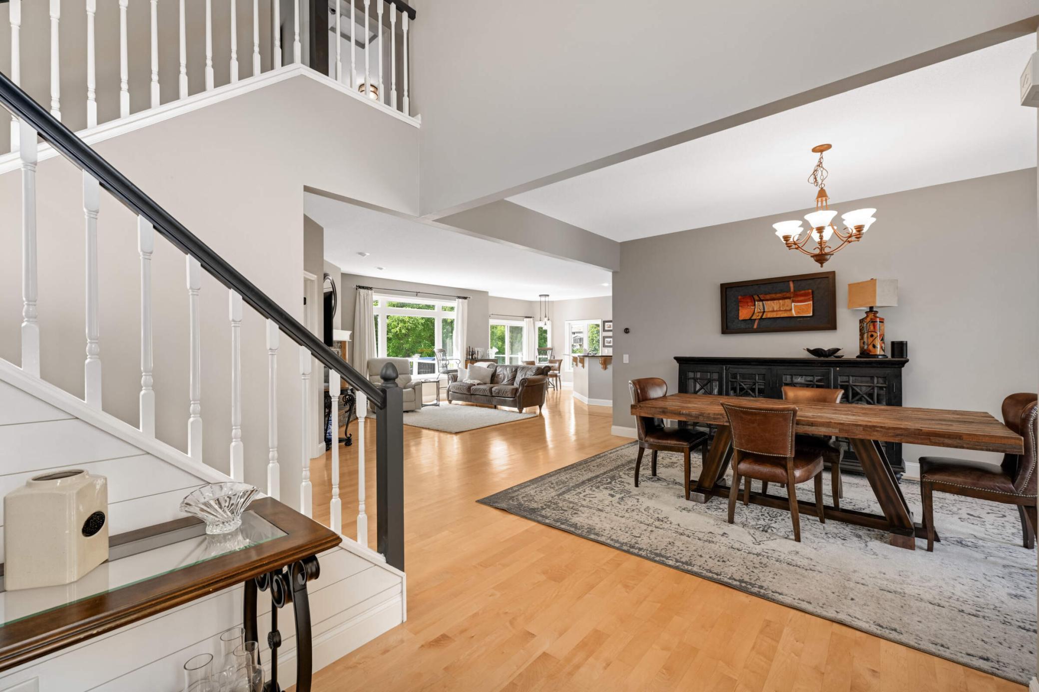 3055 Knollridge Drive NW