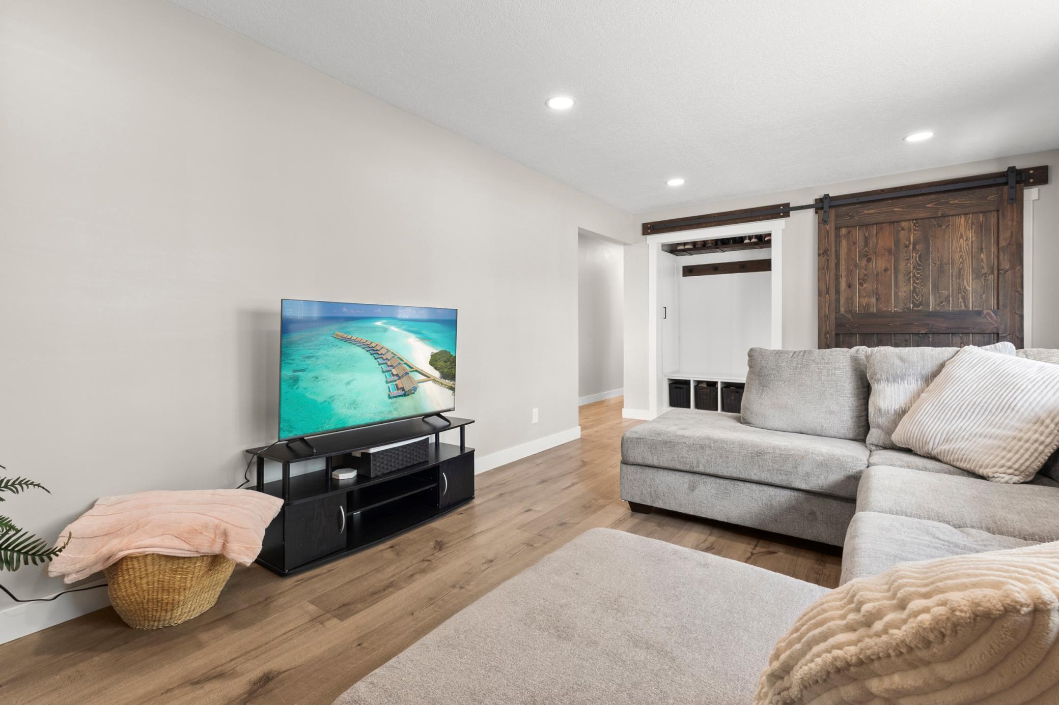 18863 Twin Lakes Road NW