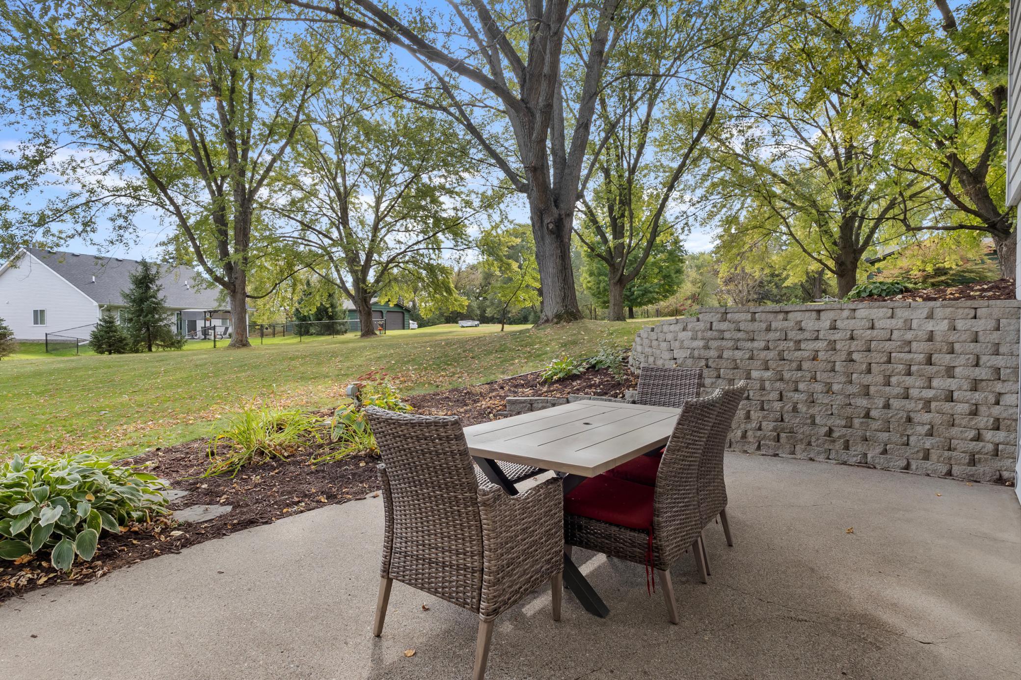 18863 Twin Lakes Road NW